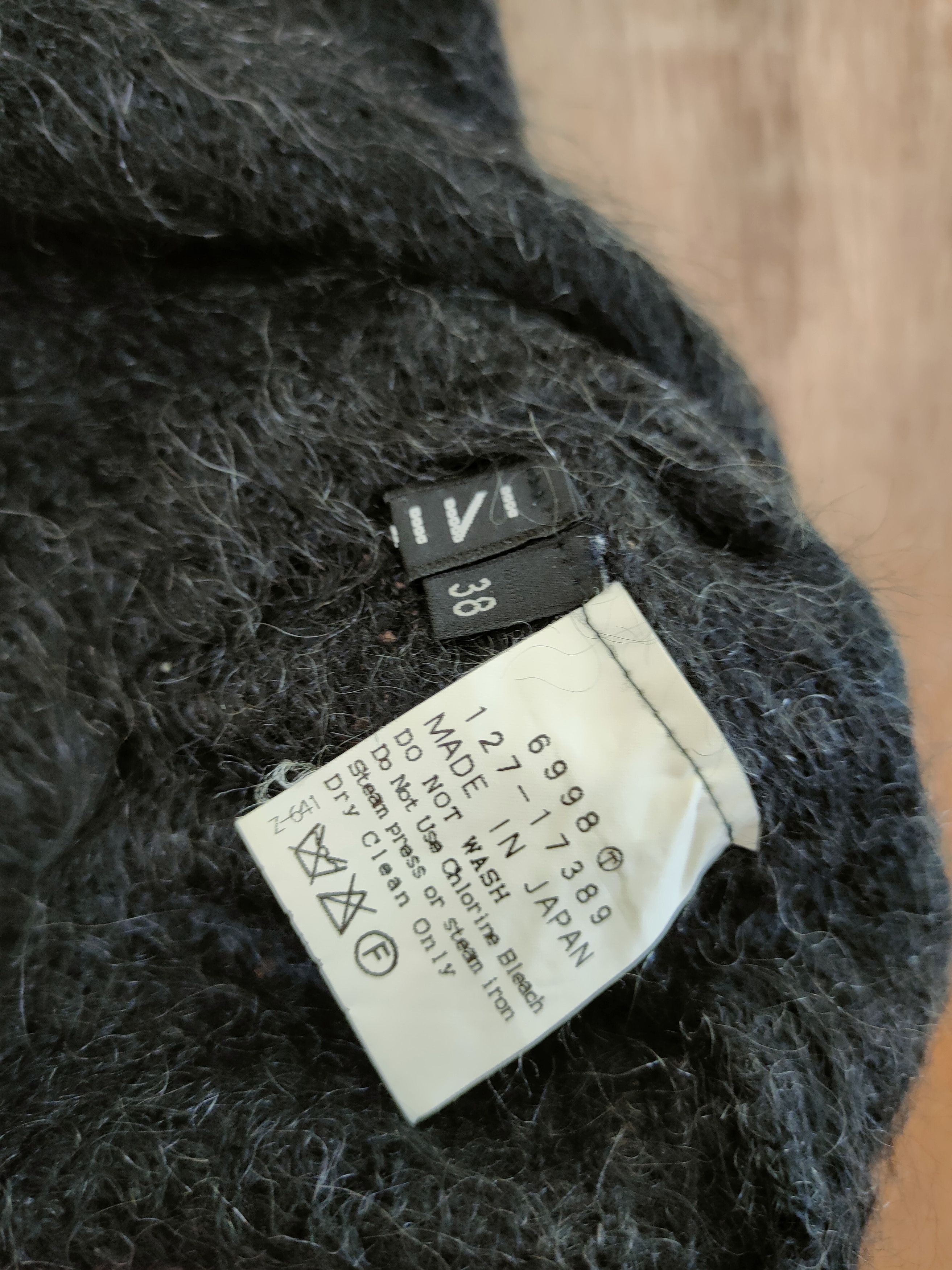 Homespun Knitwear D INDIVI MADE IN JAPAN VEST MOHAIR SHAGGY FUR #46-507 Size XS / US 0-2 / IT 36-38 - 6 Thumbnail