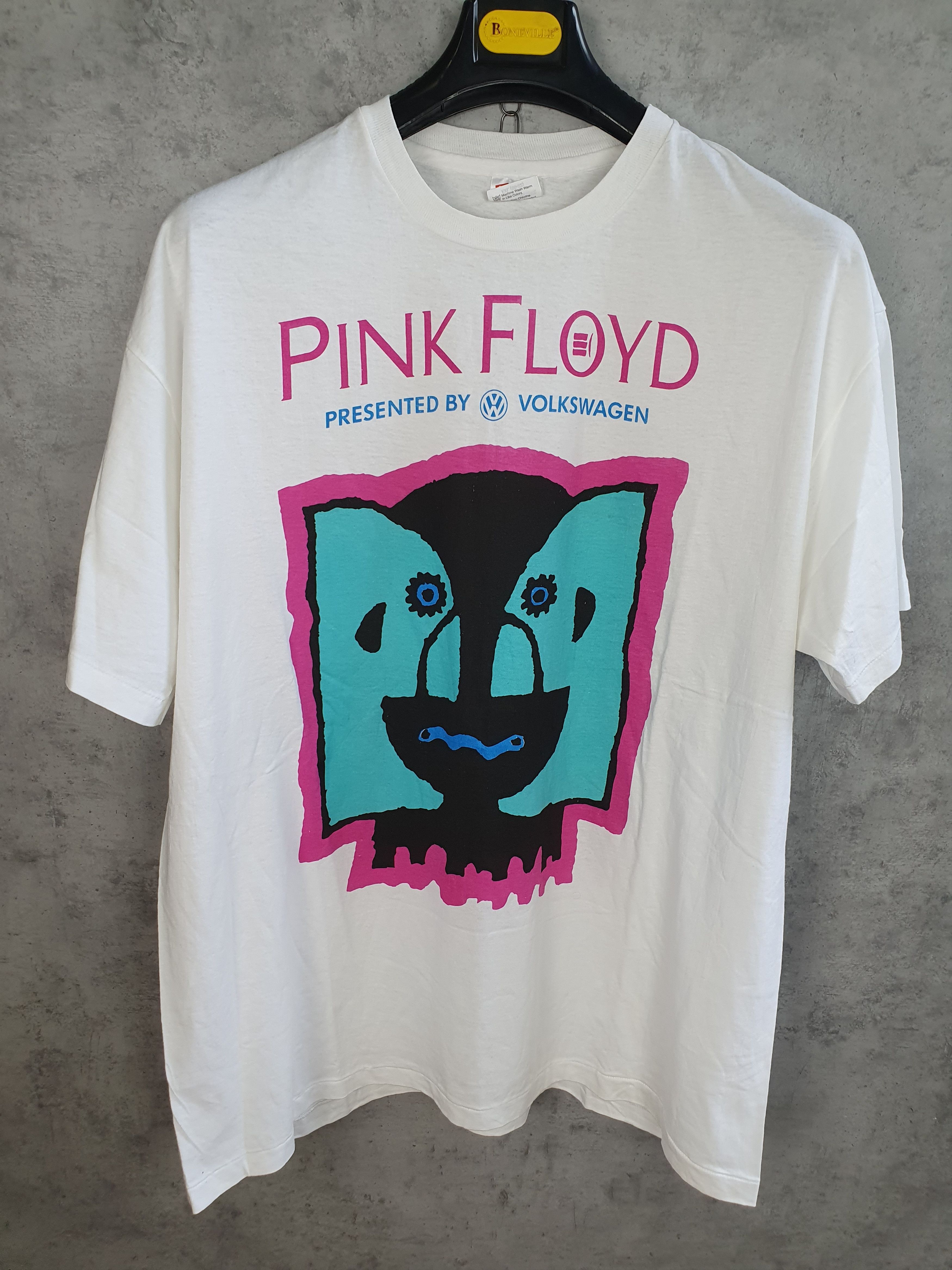 Band Tees × Pink Floyd Original 1994 Pink Floyd Division Bell Tour Volkswagen Size US XL / EU 56 / 4 - 6 Thumbnail