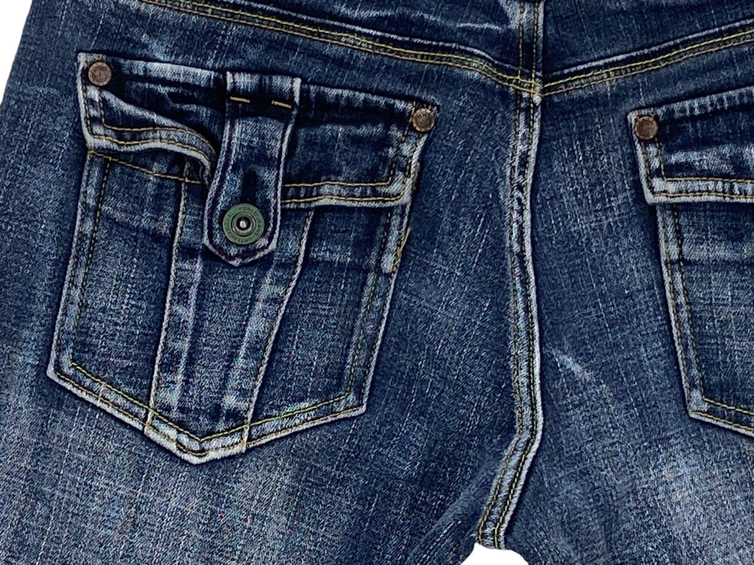 Bcbgmaxazria BCBG Bootcut Denim Jeans Flare Baker Pocket Jeans Size US 30 / EU 46 - 9 Thumbnail