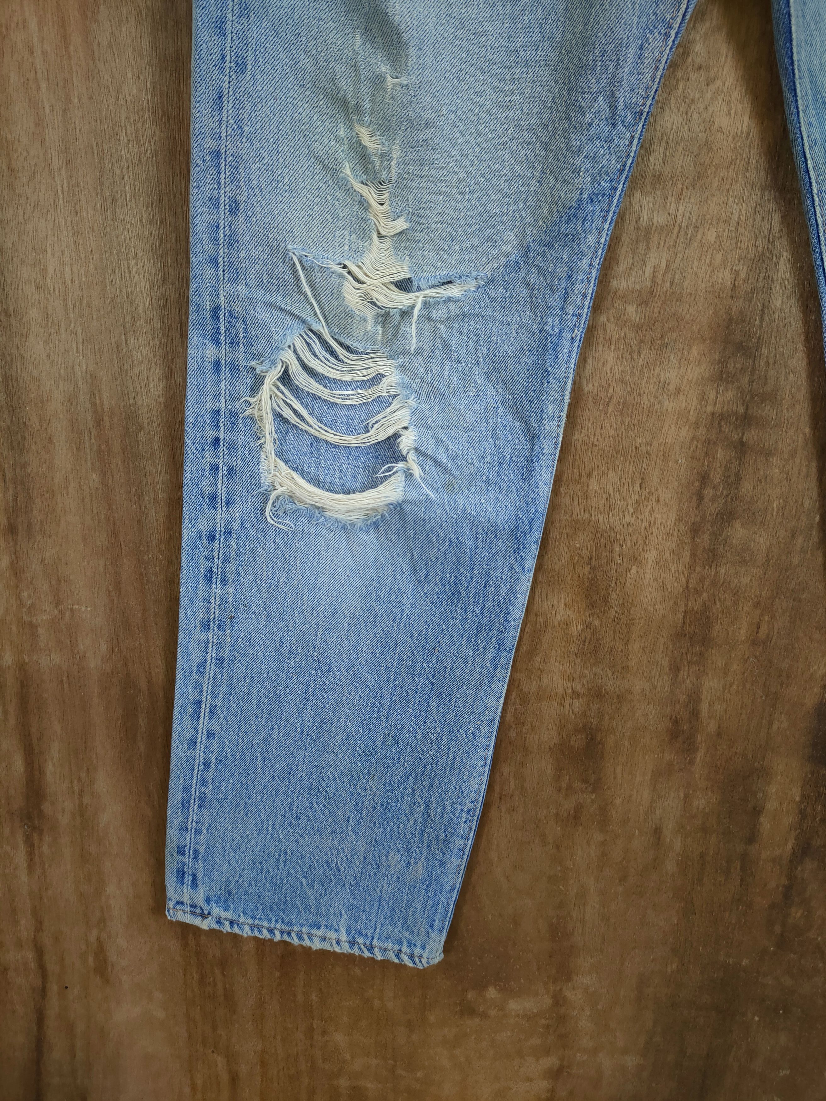 Levi's DL 80' 501 levis vintage single digit ripped denim #46-828 Size US 30 / EU 46 - 3 Thumbnail