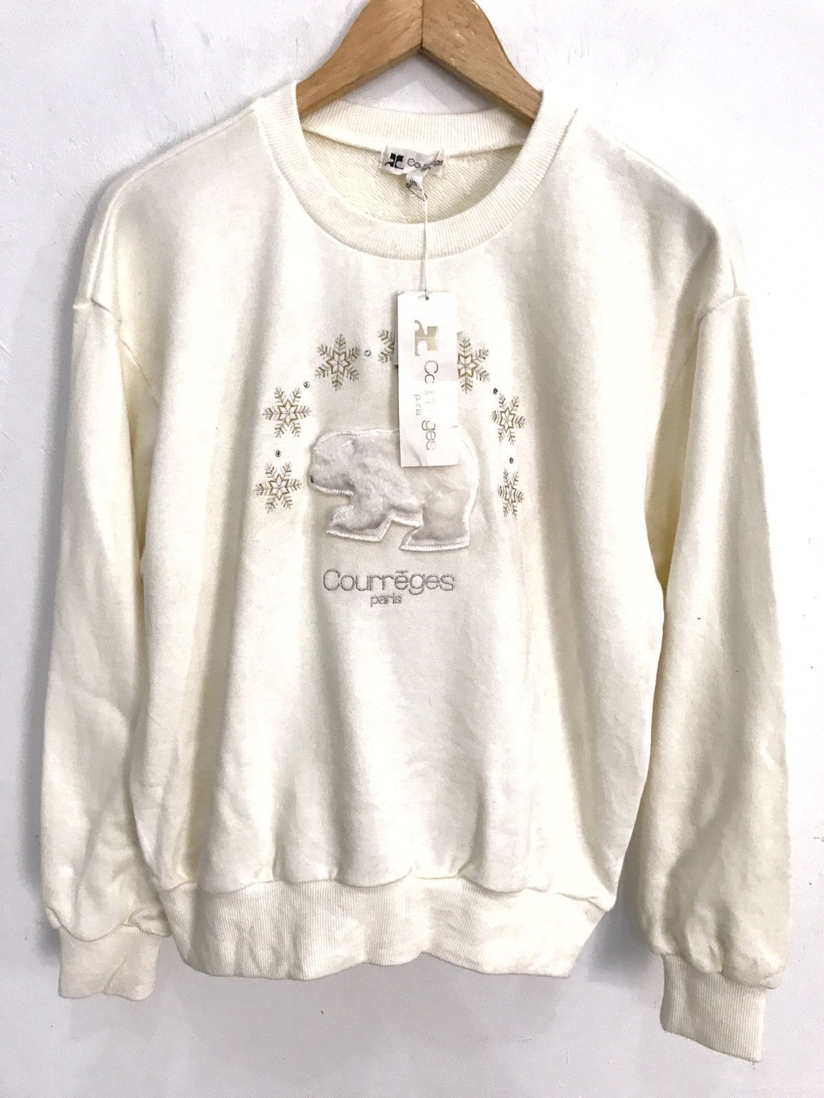 Courreges Courreges Paris Crewneck Sweatshirt With Tag Price ¥16,100 Size US S / EU 44-46 / 1 - 1 Thumbnail