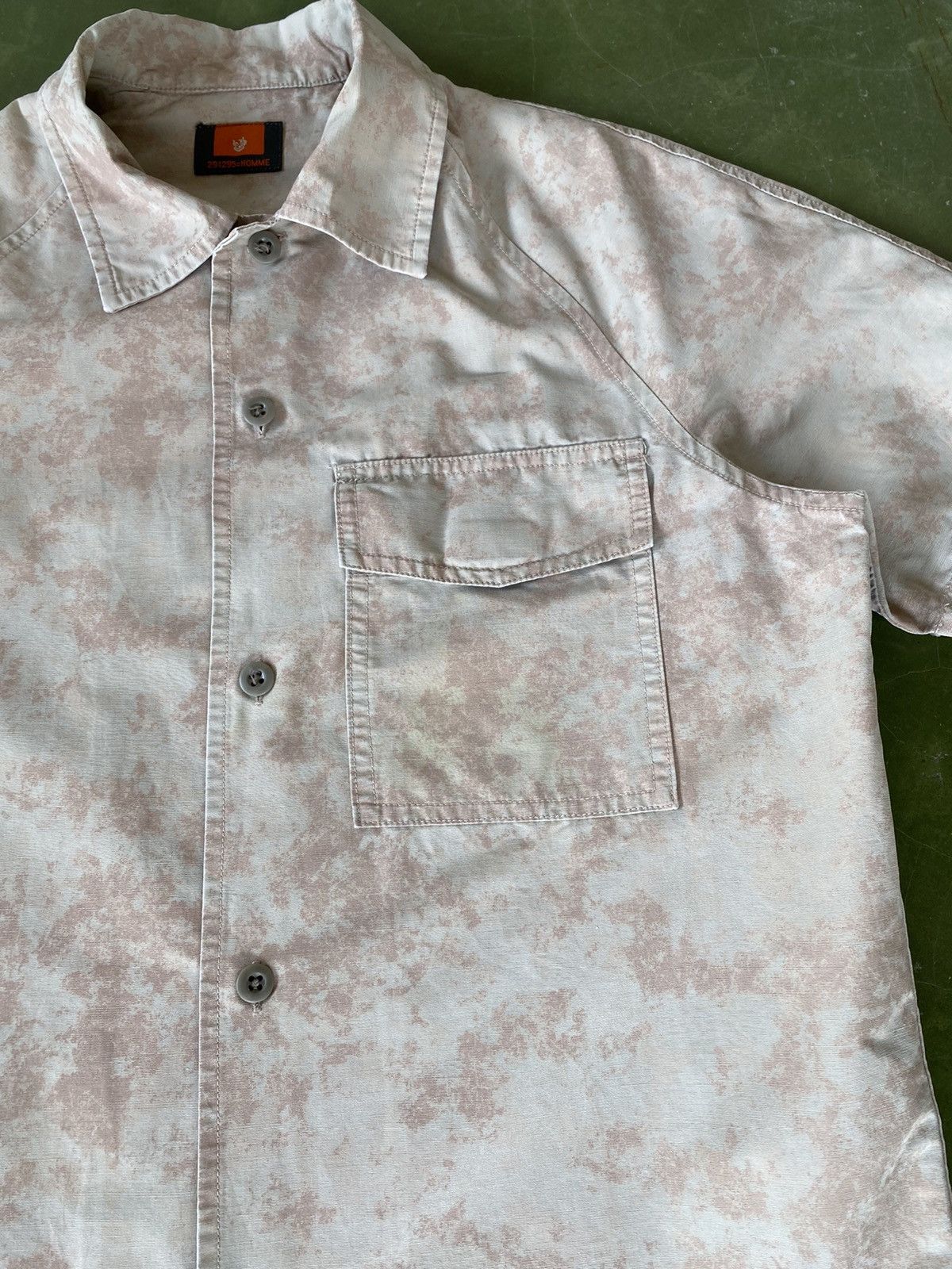 Japanese Brand Vintage 291295 Homme Button Up Shirt Size US L / EU 52-54 / 3 - 11 Thumbnail