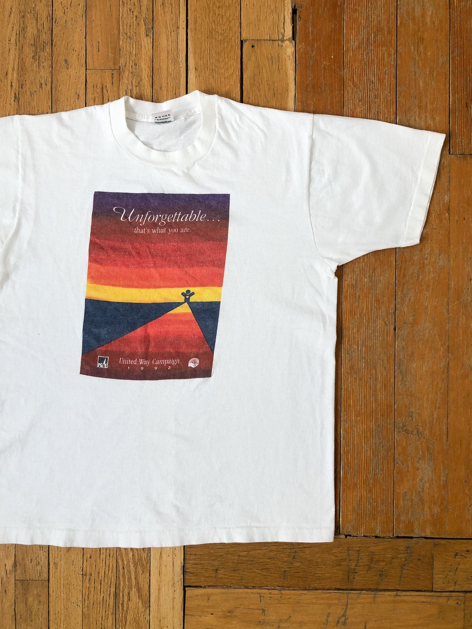 Fruit Of The Loom × Vintage 1992 Single Stitch 'Unforgettable That's What You Are' Size US L / EU 52-54 / 3 - 1 Thumbnail