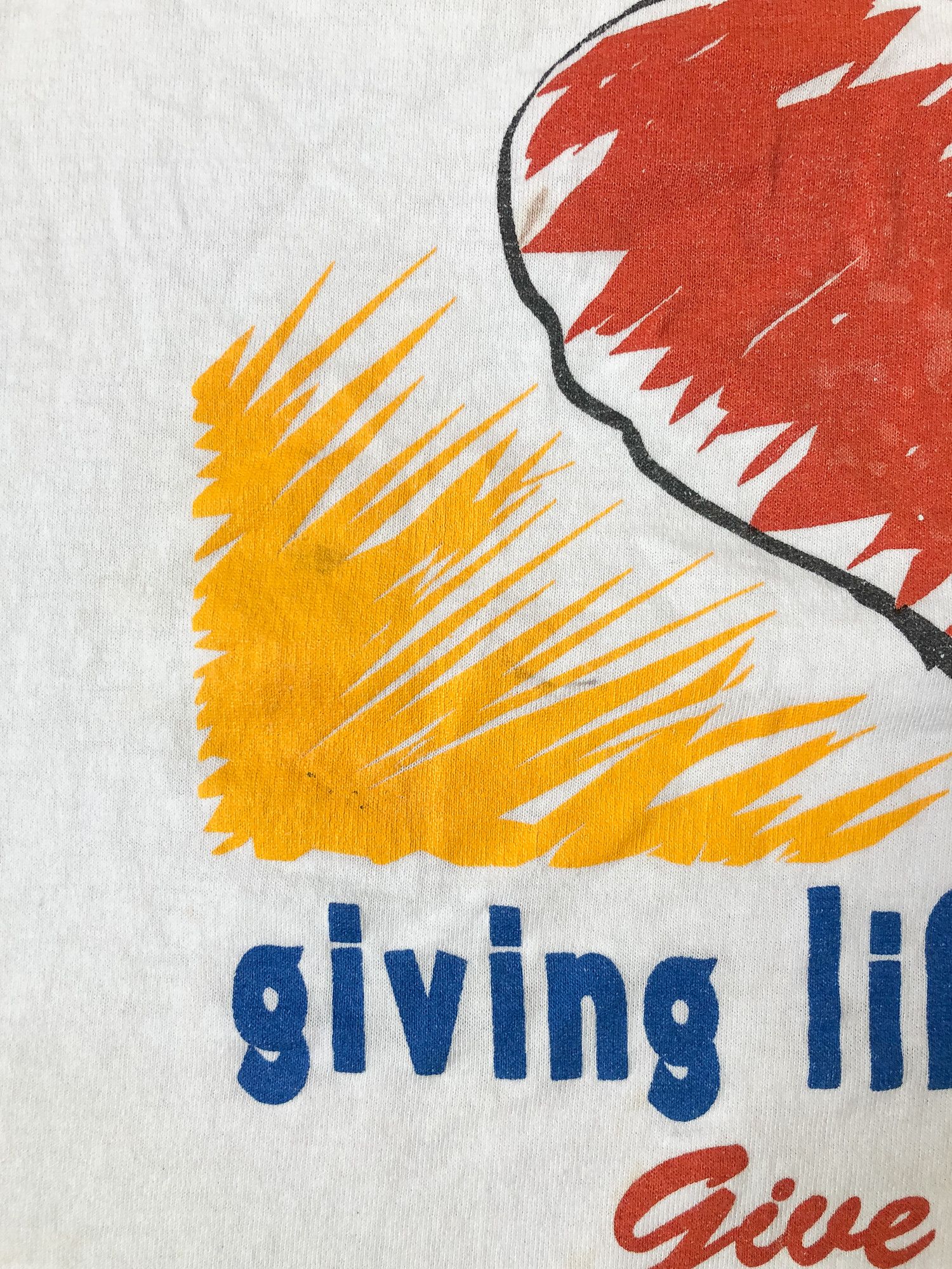Fruit Of The Loom × Vintage 90s 'Life is Good, Giving Life is Better' Give Blood T-Shirt Size US XL / EU 56 / 4 - 6 Thumbnail
