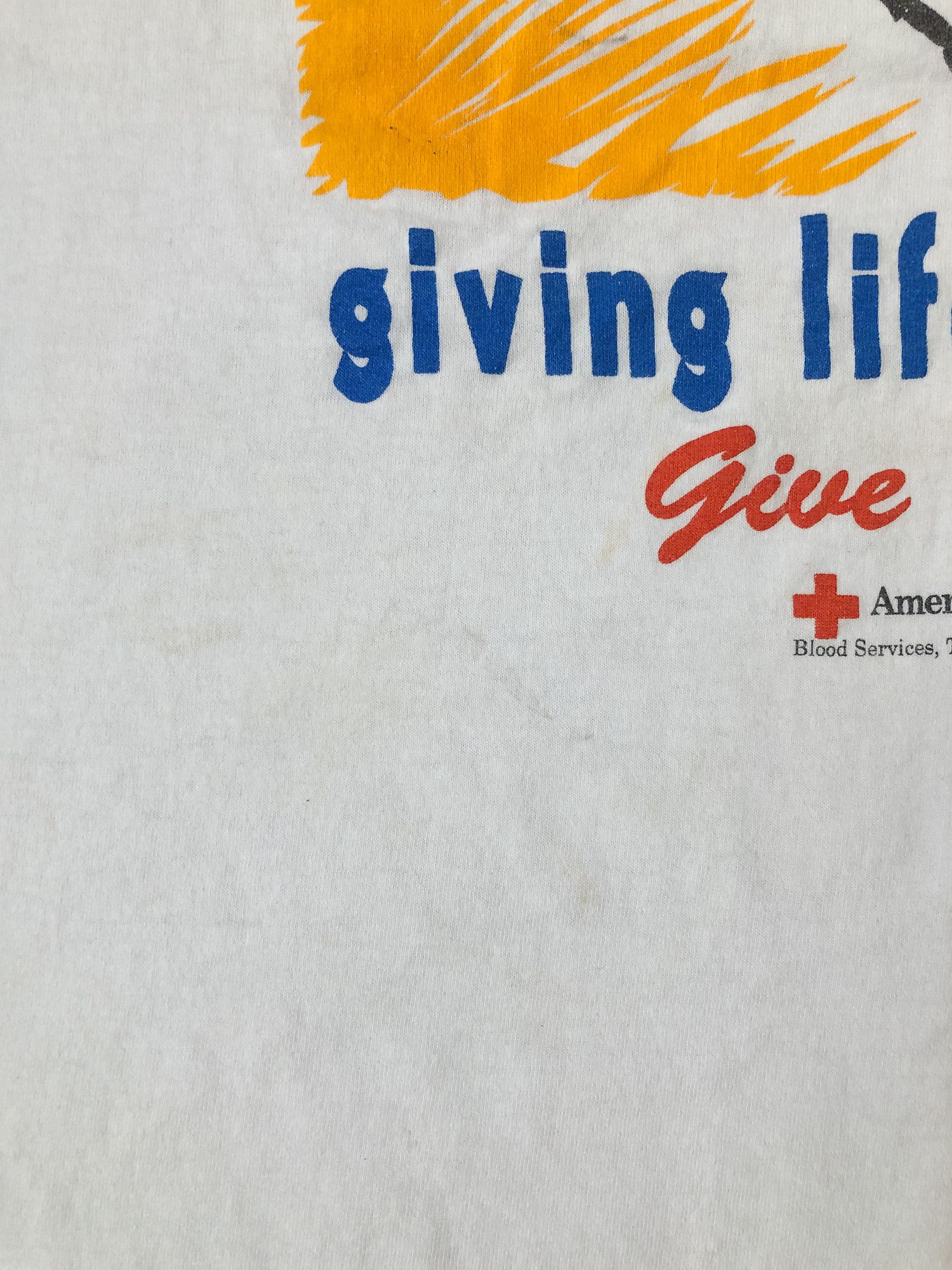Fruit Of The Loom × Vintage 90s 'Life is Good, Giving Life is Better' Give Blood T-Shirt Size US XL / EU 56 / 4 - 5 Thumbnail