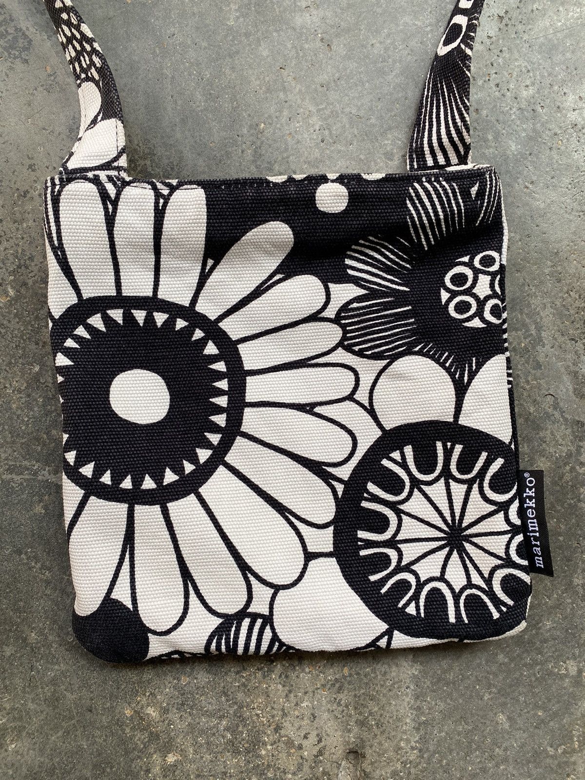 Japanese Brand vintage Marimekko Floral Cross Body Bag Size ONE SIZE - 5 Thumbnail