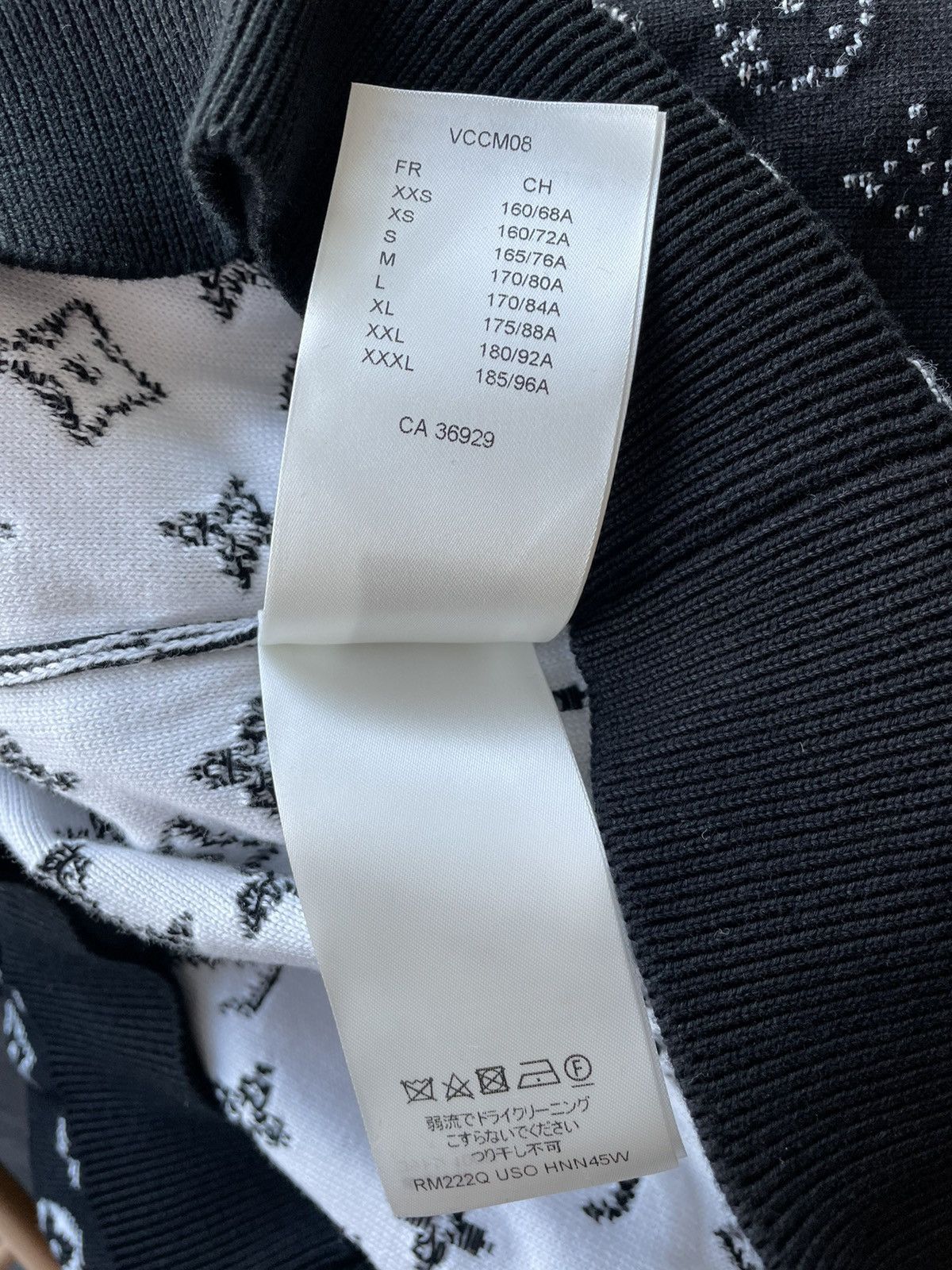 Louis Vuitton Super Runway Limited LV Monogram Hooded Sweater BRAND NEW Size US L / EU 52-54 / 3 - 11 Thumbnail