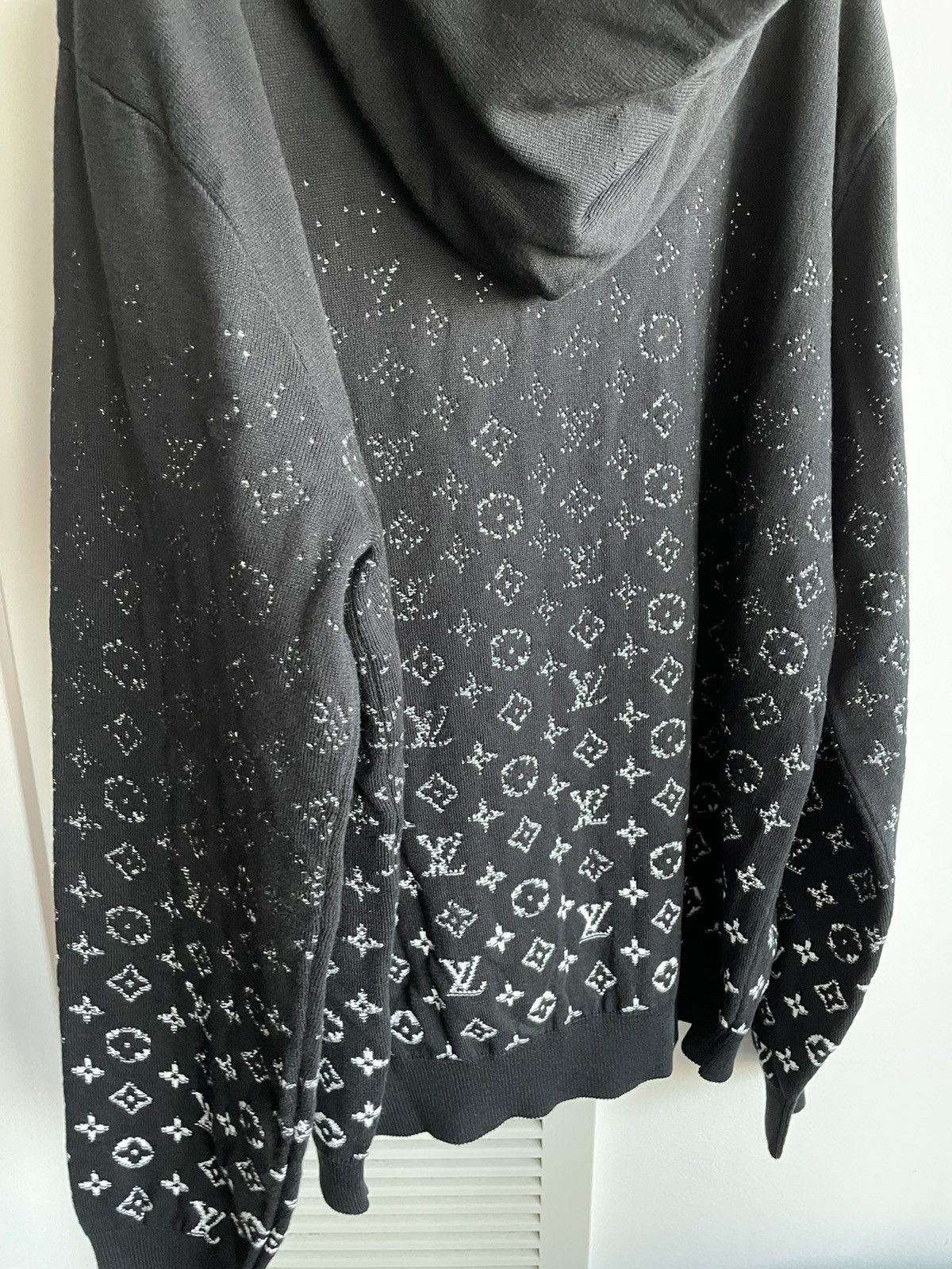 Louis Vuitton Super Runway Limited LV Monogram Hooded Sweater BRAND NEW Size US L / EU 52-54 / 3 - 22 Thumbnail