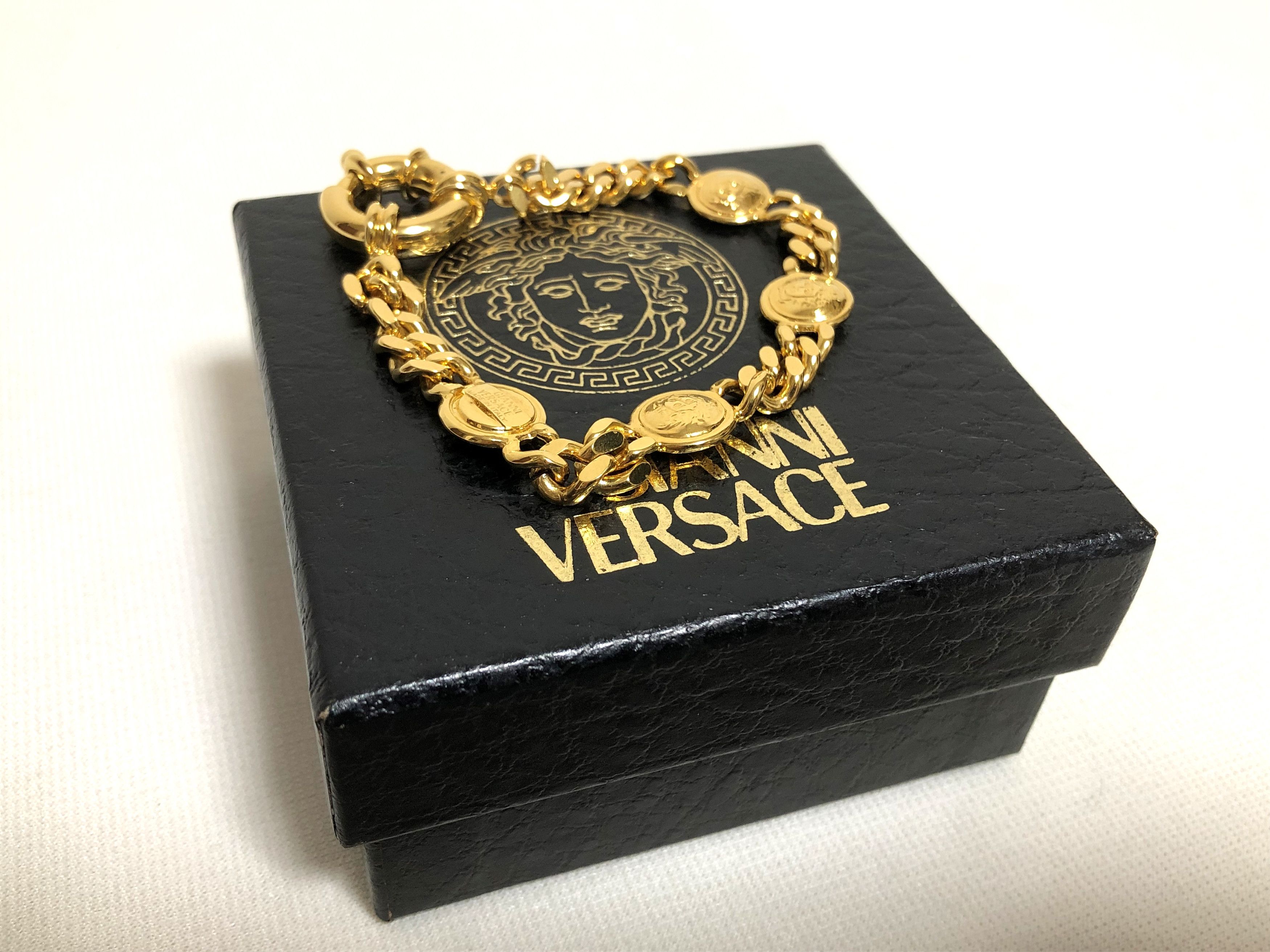 Versace GIANNI VERSACE gold plated bracelet MEDUSA vintage box Size ONE SIZE - 1 Thumbnail