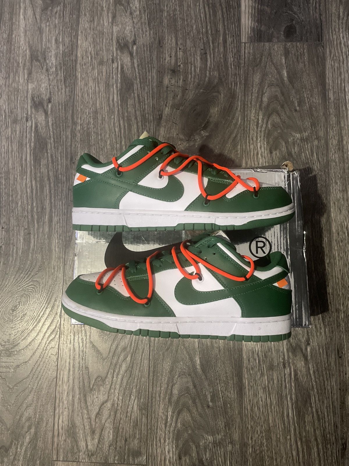 air jordan 1 mid white pollen black