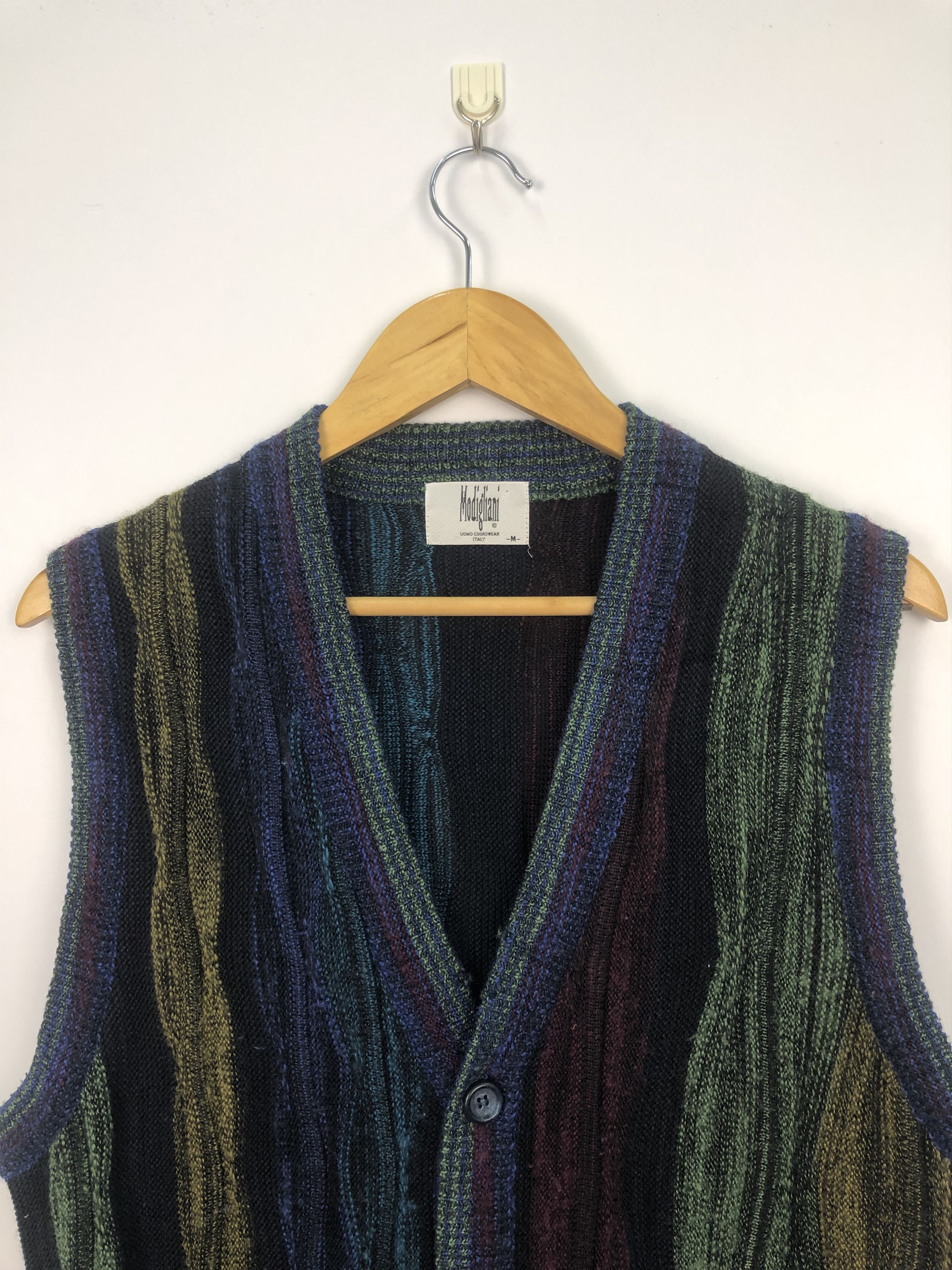 Vintage Vintage Japanese Brand Wool Vest Coogi Styled J0130 Size US S / EU 44-46 / 1 - 3 Thumbnail