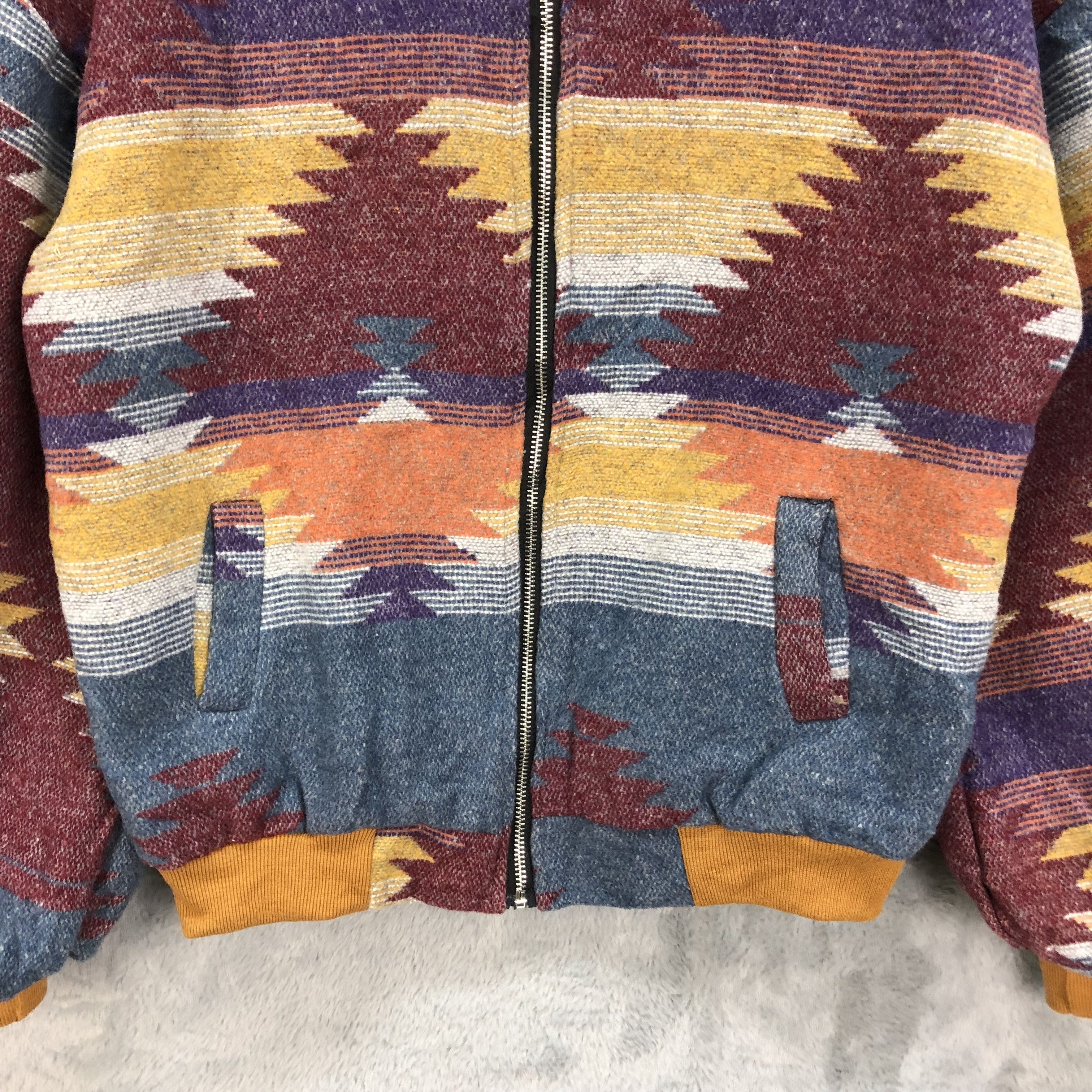 Japanese Brand MISS J Smile Navajo Bomber Jacket #4955-29 Size M / US 6-8 / IT 42-44 - 3 Thumbnail