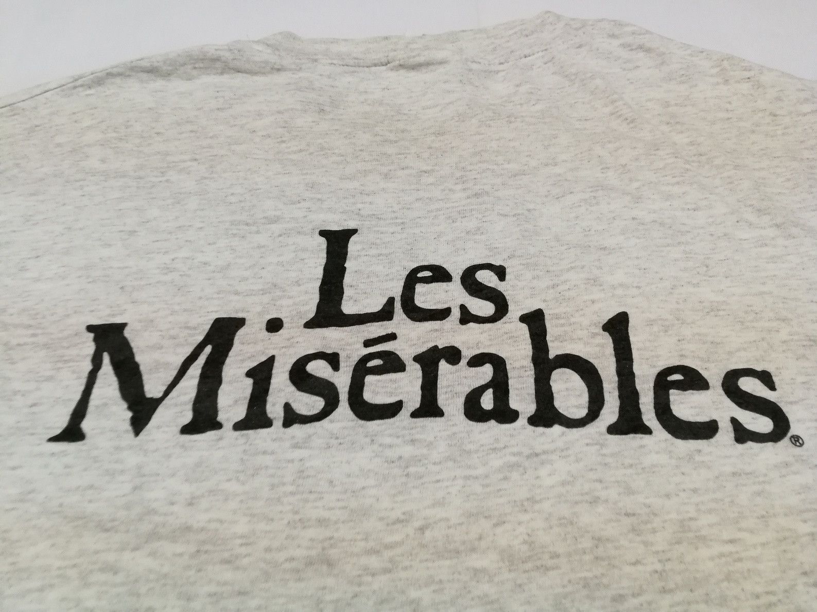 Vintage 80s 1986 LES MISERABLES Tee LEICESTER SQUARE LONDON Size US L / EU 52-54 / 3 - 7 Thumbnail