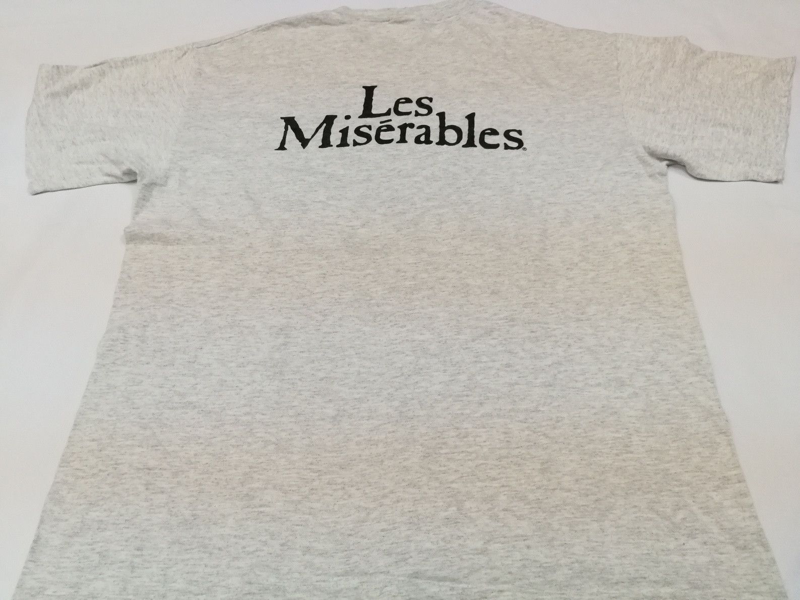 Vintage 80s 1986 LES MISERABLES Tee LEICESTER SQUARE LONDON Size US L / EU 52-54 / 3 - 6 Thumbnail