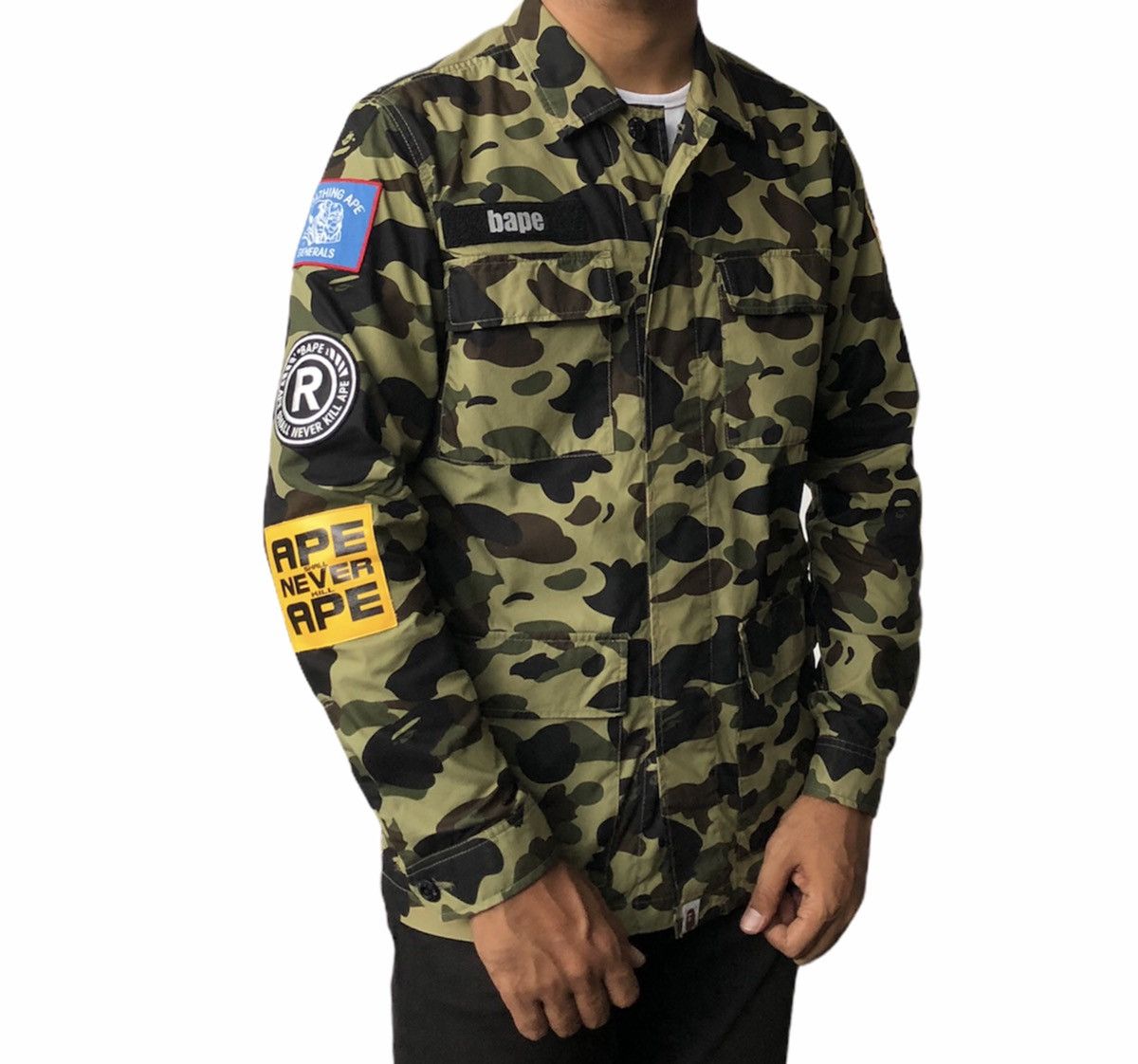 Bape 1st Camo Military Shirt Size US M / EU 48-50 / 2 - 6 Thumbnail