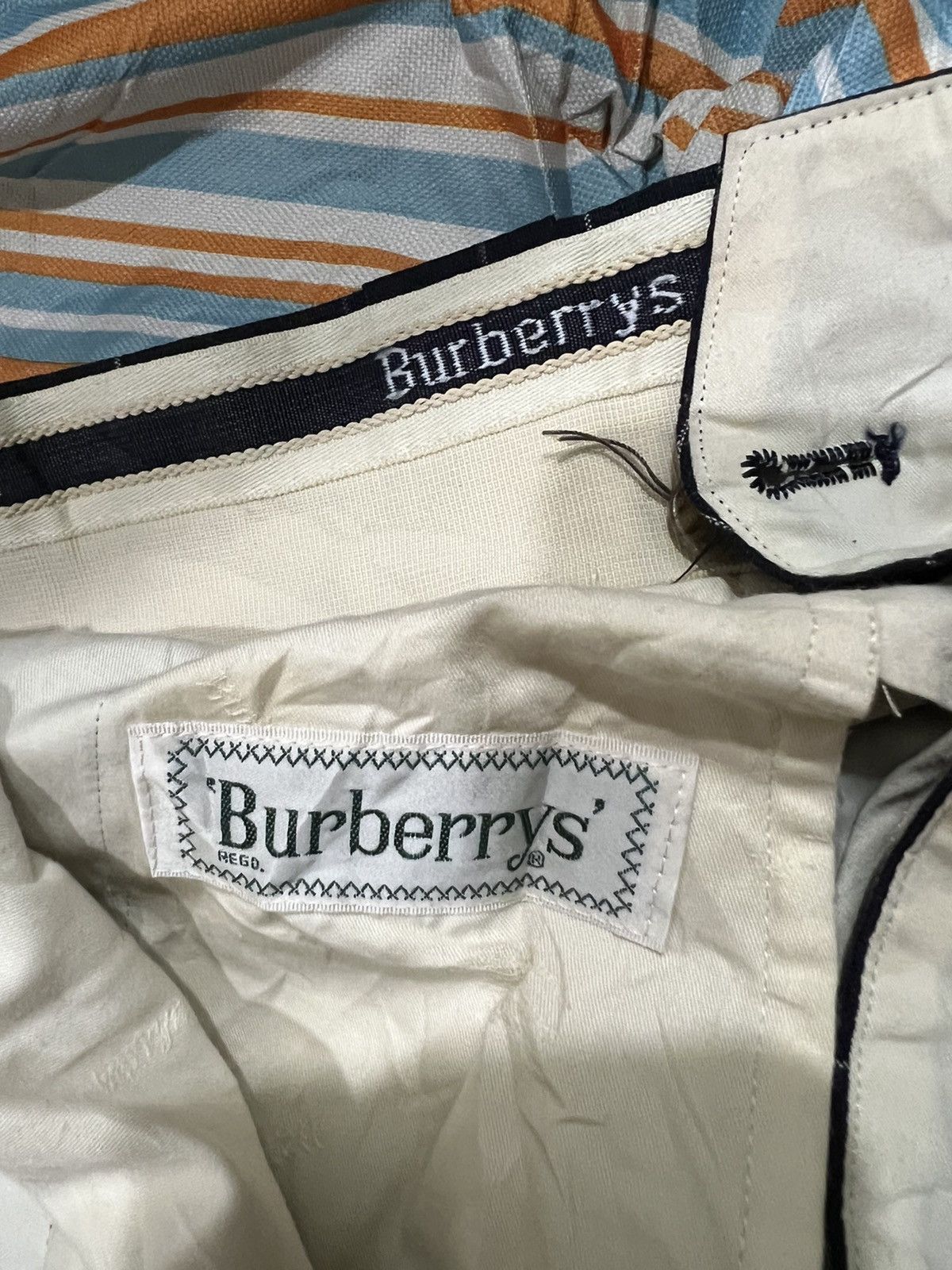 Burberry Vintage Burberry’s Plaid tartan Pant Size US 31 - 8 Thumbnail