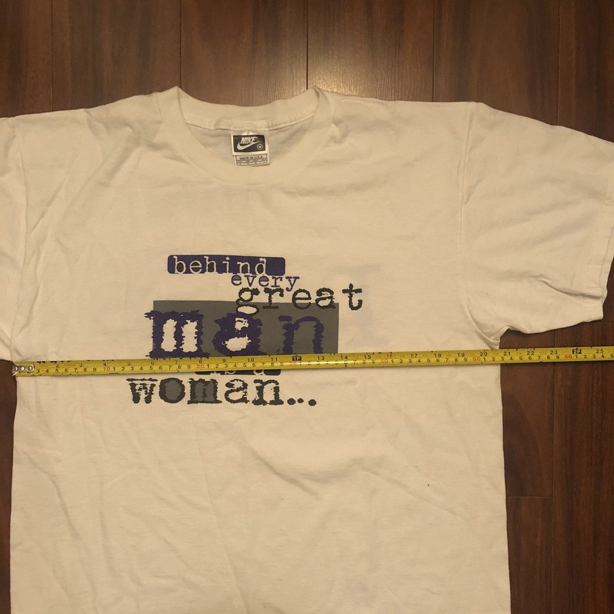 Nike × Vintage vintage 90s Nike Behind Every Man Is a Woman graphic shirt M Size US M / EU 48-50 / 2 - 4 Thumbnail