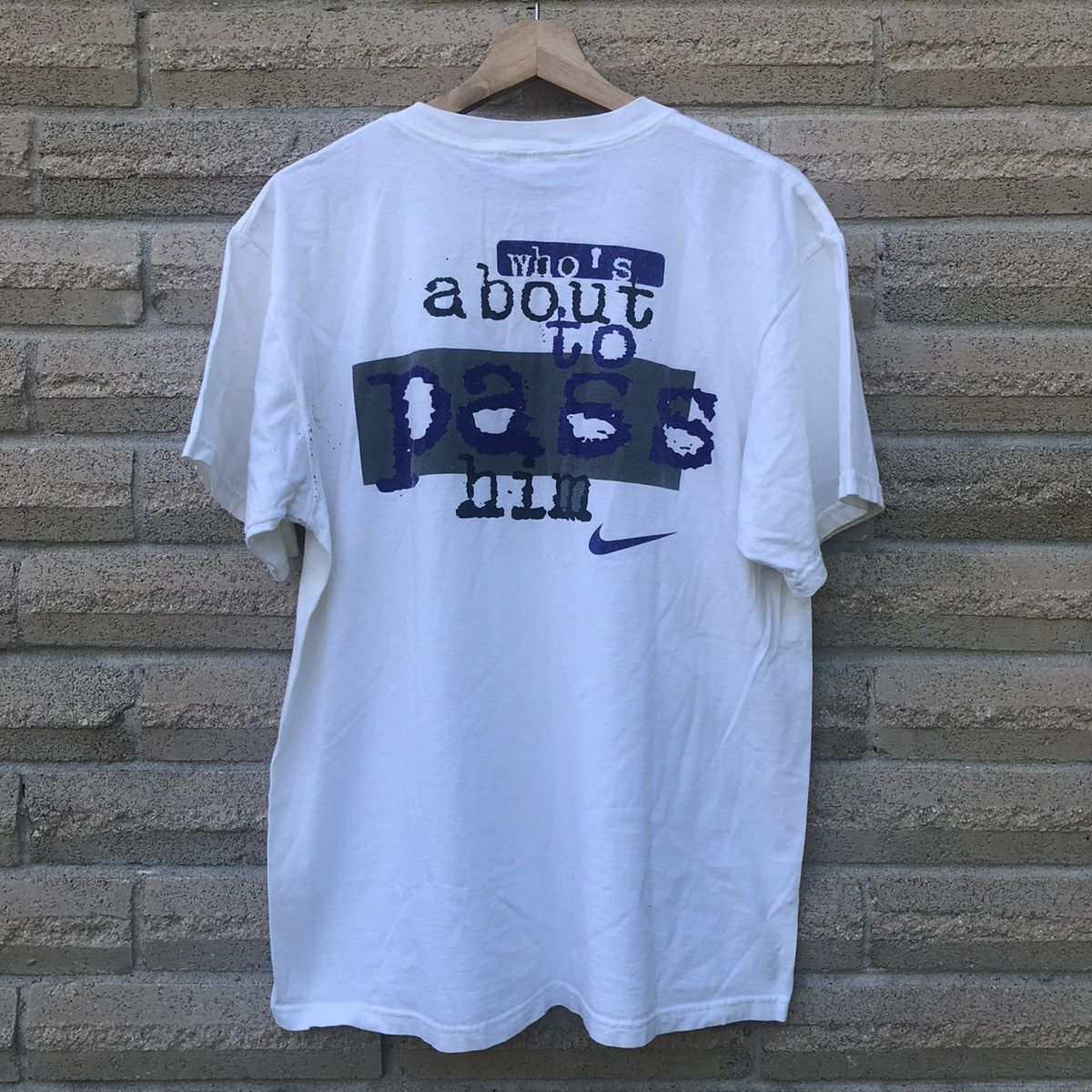 Nike × Vintage vintage 90s Nike Behind Every Man Is a Woman graphic shirt M Size US M / EU 48-50 / 2 - 2 Thumbnail