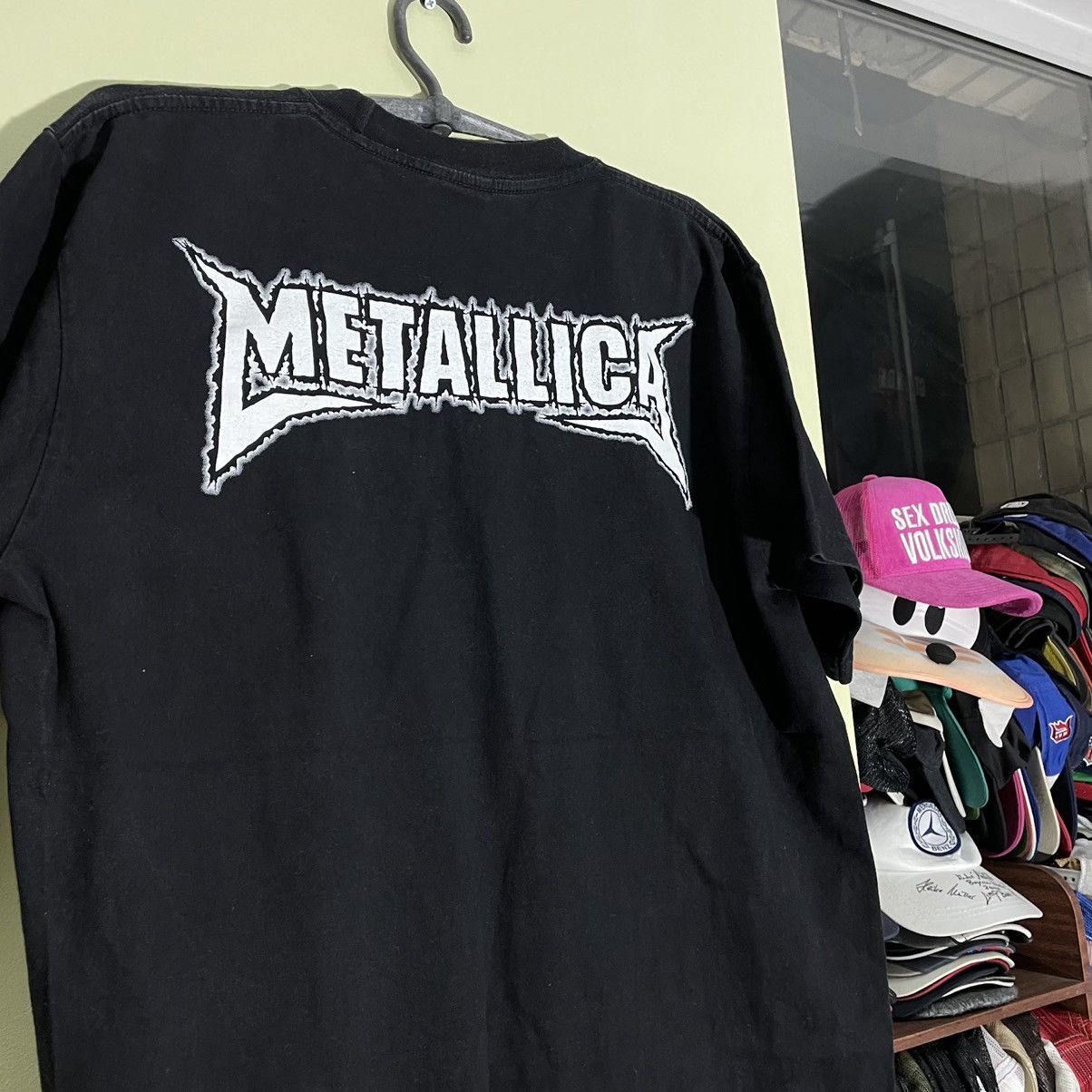 Band Tees Vintage Y2K Metallica Skulls Dead Face Band Rock Streetwear Size US L / EU 52-54 / 3 - 7 Thumbnail