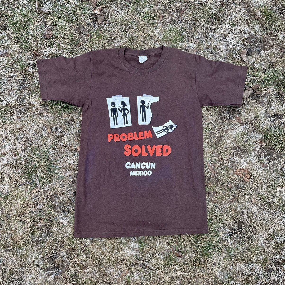 Vintage Vintage Y2K Sun Faded Graphic Tee Humor Print Streetwear S Size US S / EU 44-46 / 1 - 1 Thumbnail