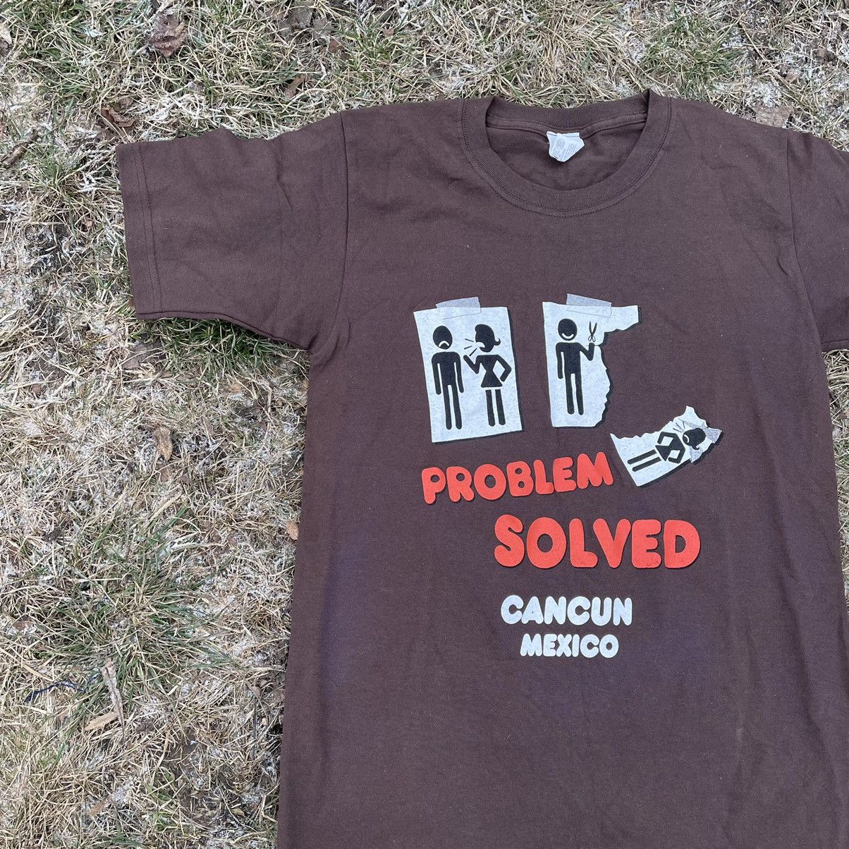 Vintage Vintage Y2K Sun Faded Graphic Tee Humor Print Streetwear S Size US S / EU 44-46 / 1 - 3 Thumbnail