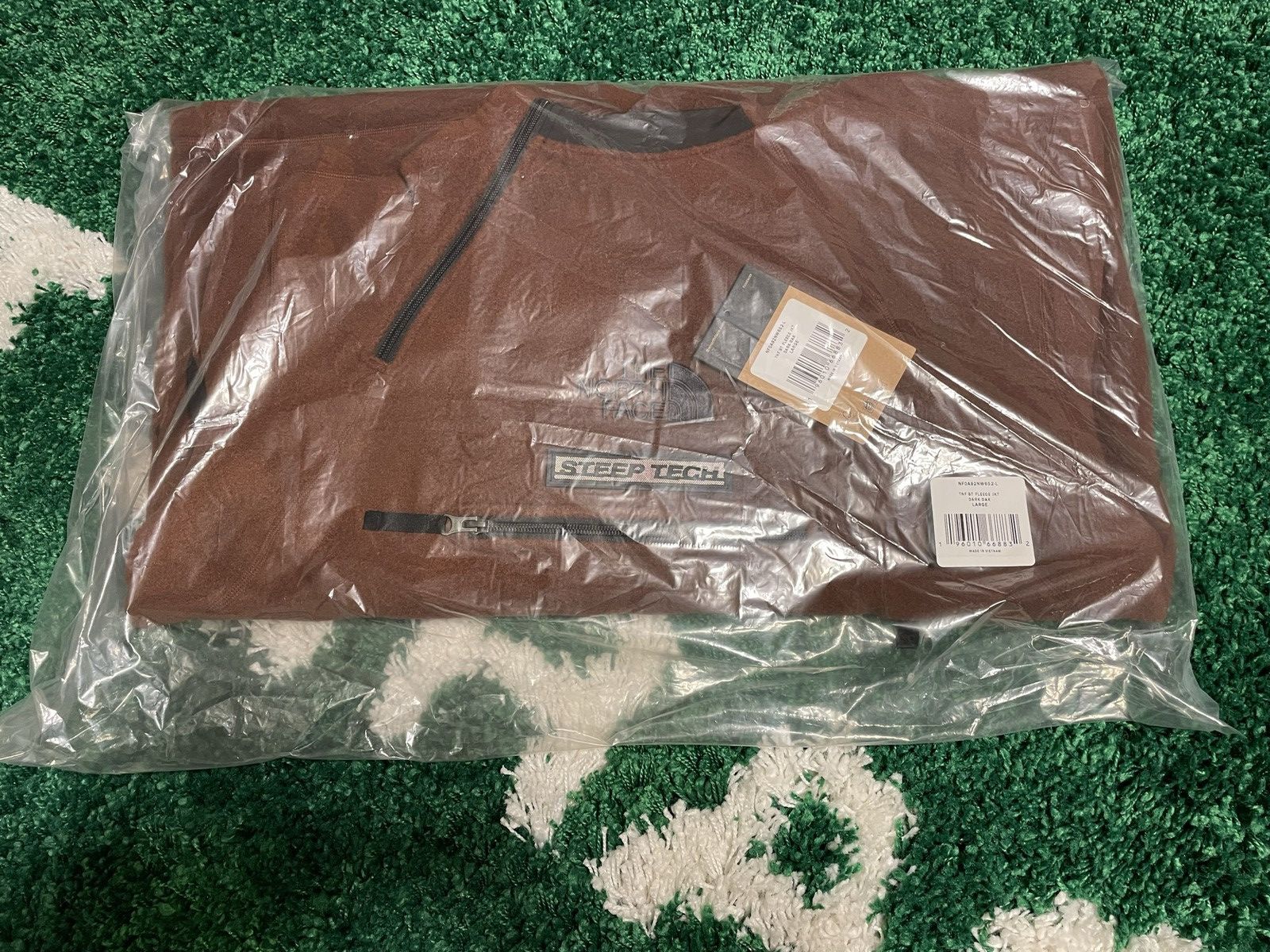 Supreme x TNF Steep Tech Fleece Pullover