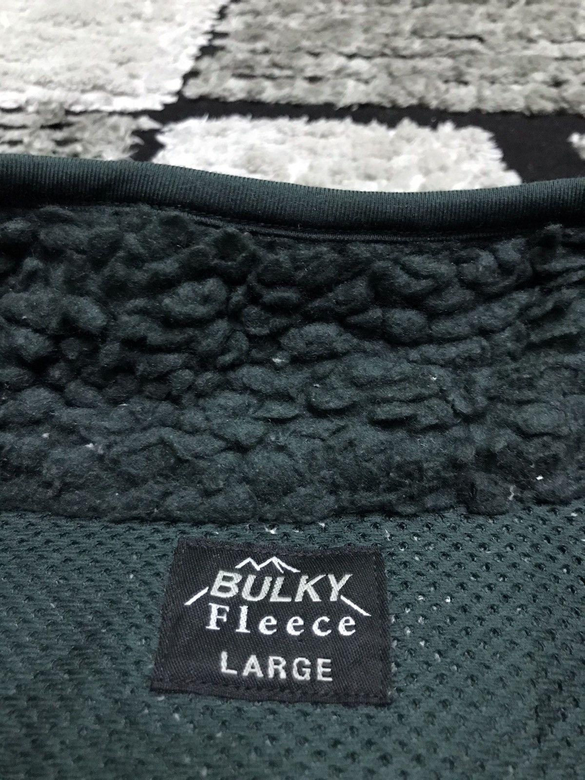 Uniqlo Uniqlo dark green Fleece vest Size US L / EU 52-54 / 3 - 4 Thumbnail