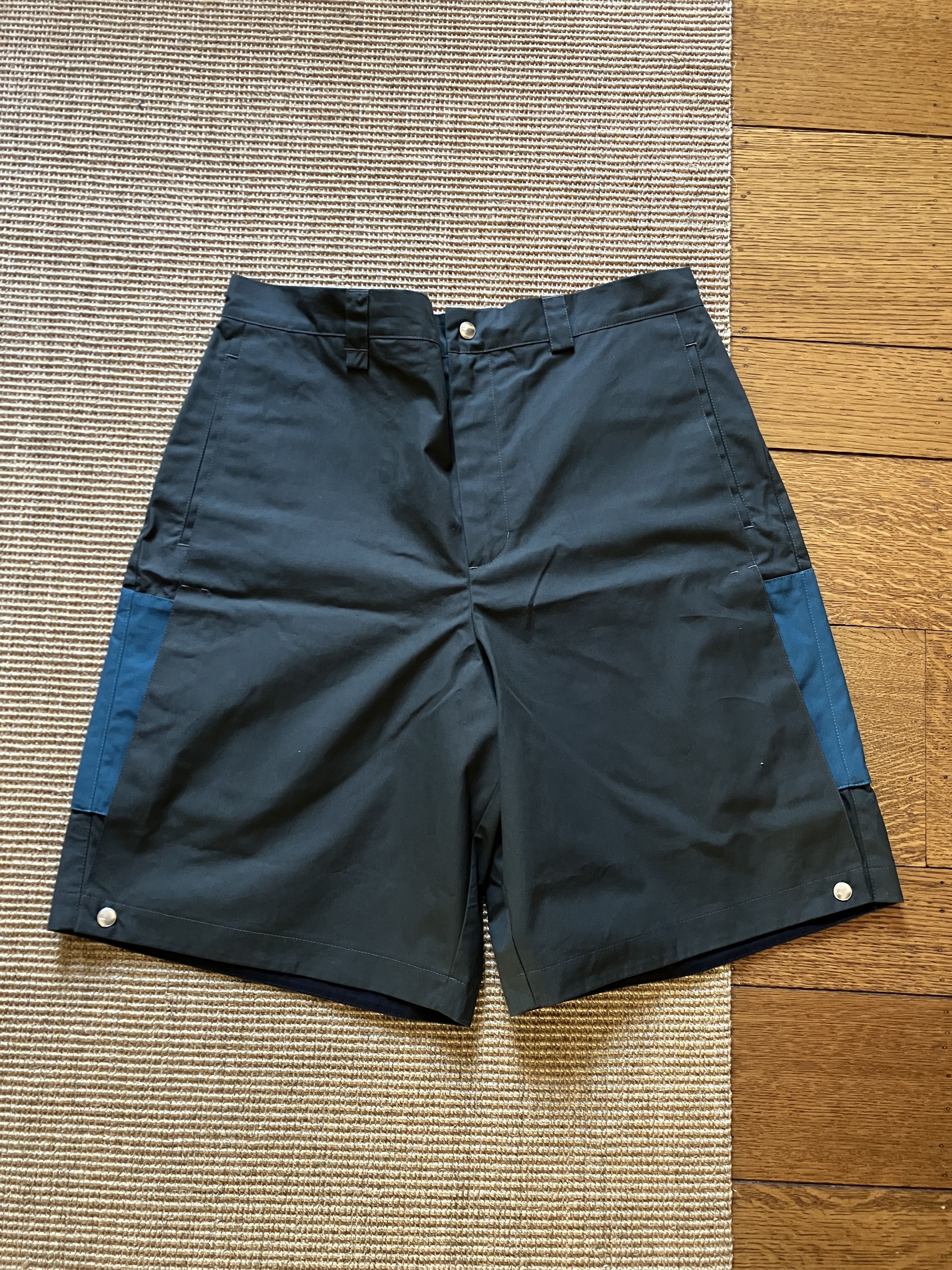 Kiko Kostadinov KREUK WIDE SHORTS ハーフパンツ Kiko Kostadinov KREUK WIDE SHORTS ハーフパンツ