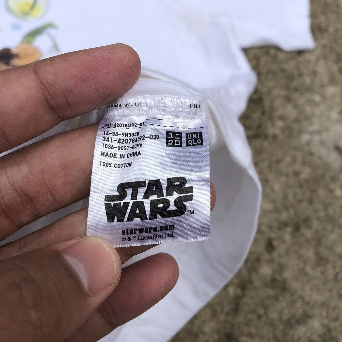 Jun Takahashi × Star Wars × Uniqlo Rare Uniqlo Star Wars Art Graphic By Iconic Jun Takahashi Size US M / EU 48-50 / 2 - 12 Thumbnail