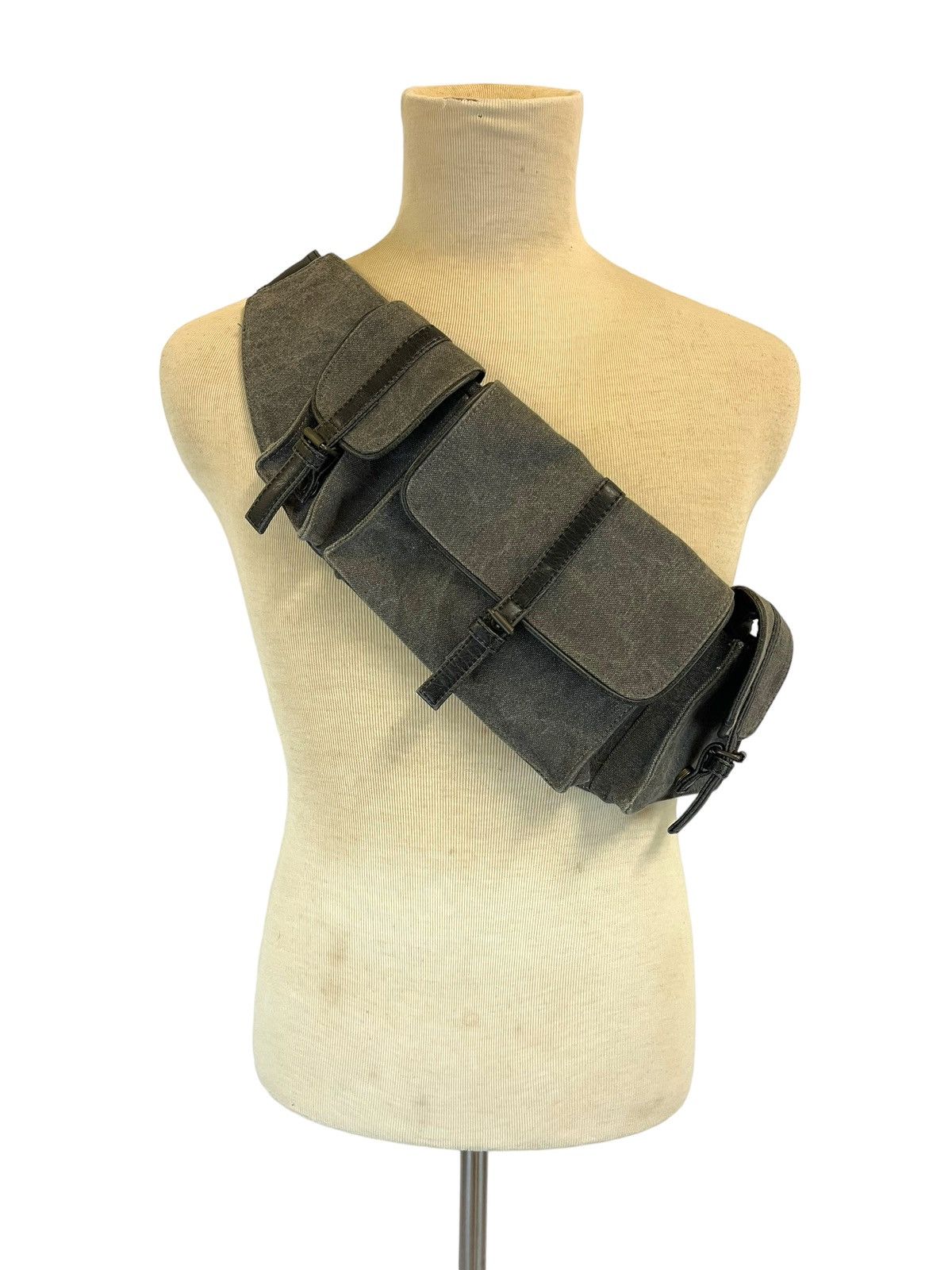 Japanese Brand Japanese Brand Waist Bag Size ONE SIZE - 15 Thumbnail