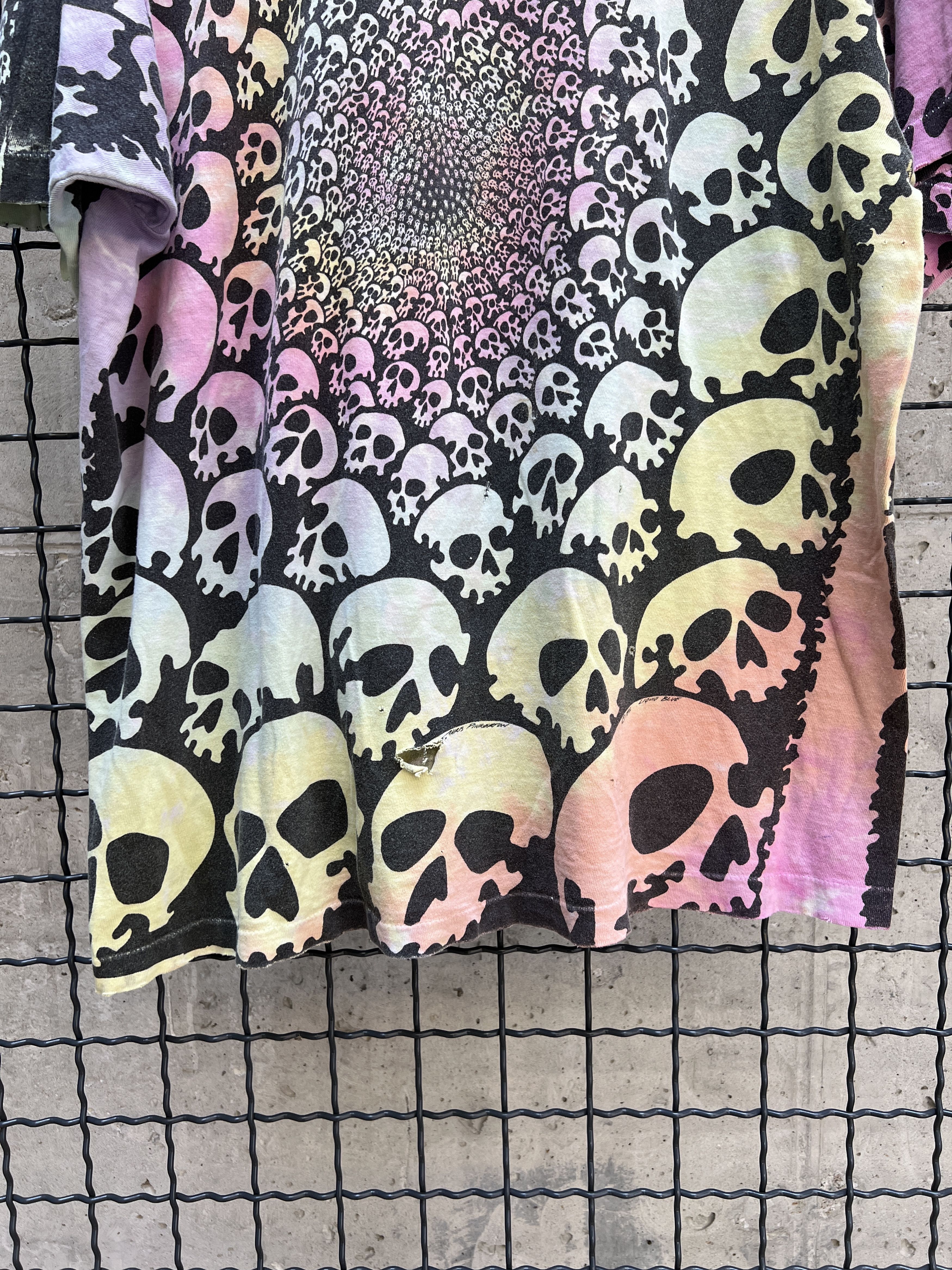 Liquid Blue × Vintage Vintage 1992 Liquid Blue Skull All over print T-shirt Size US XL / EU 56 / 4 - 20 Thumbnail