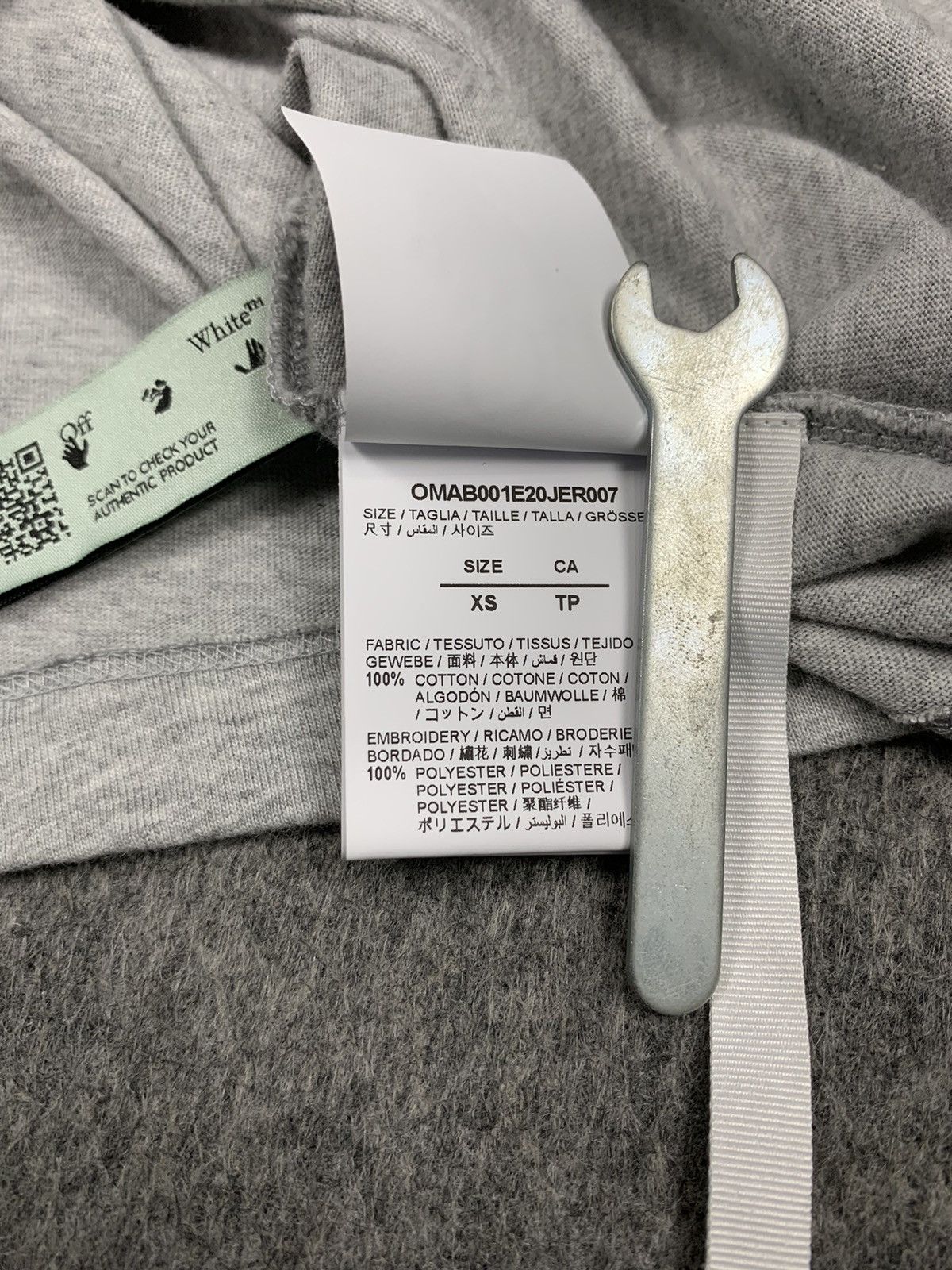Off-White Off-white long sleeve logo print and rear worker print. Size US XS / EU 42 / 0 - 10 Thumbnail