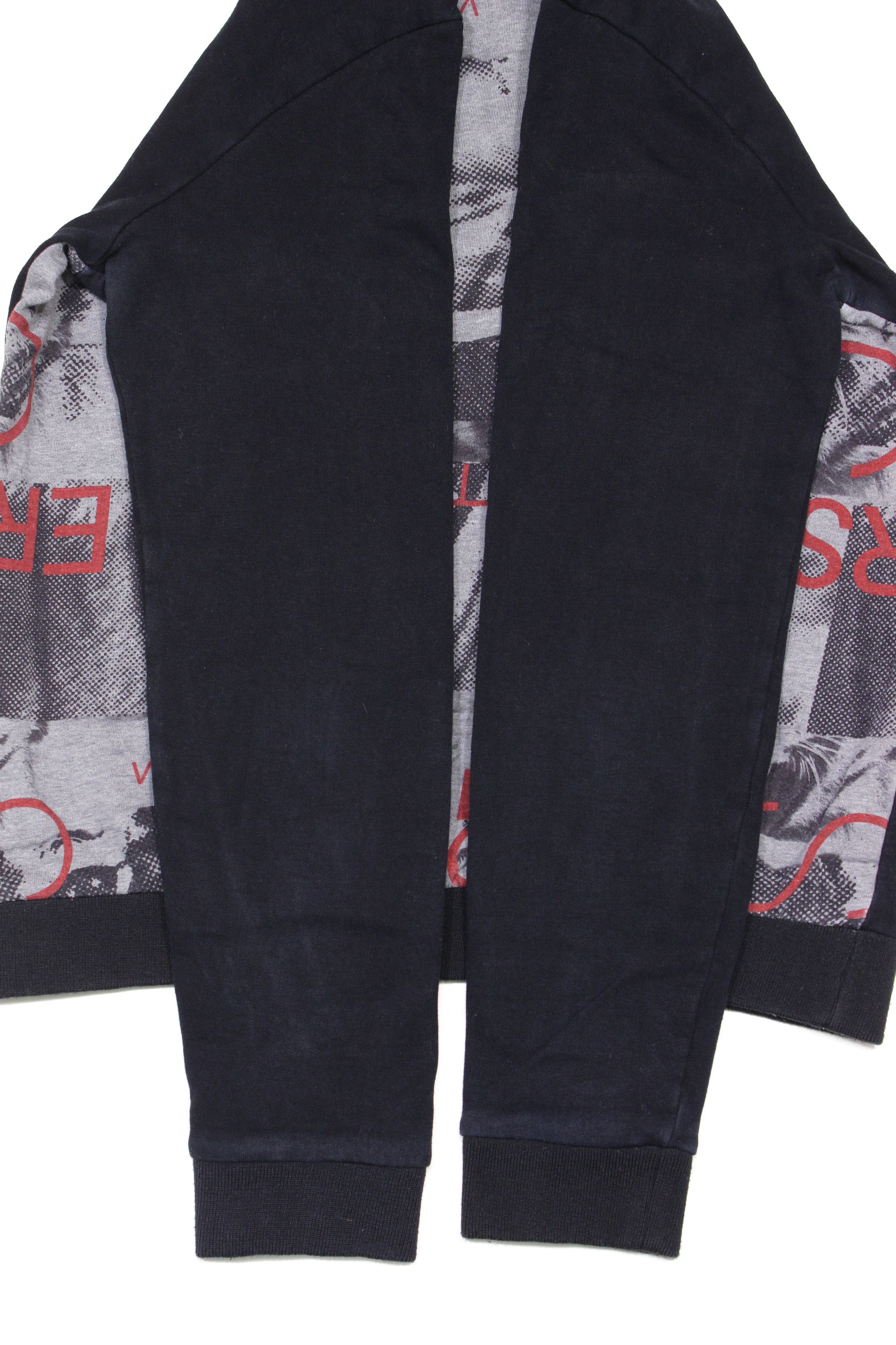 Versace Big Logo Washed Sweatshirt Size US M / EU 48-50 / 2 - 5 Thumbnail