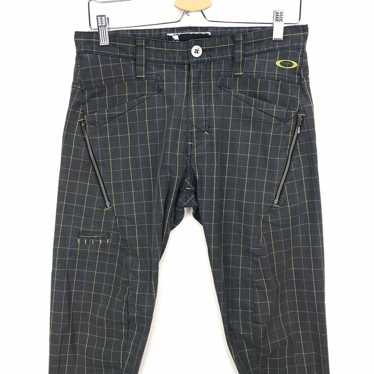 Oakley Oakley hydrolix asymmetrical tartan zipper curved leg pant Size US 29 - 3 Thumbnail