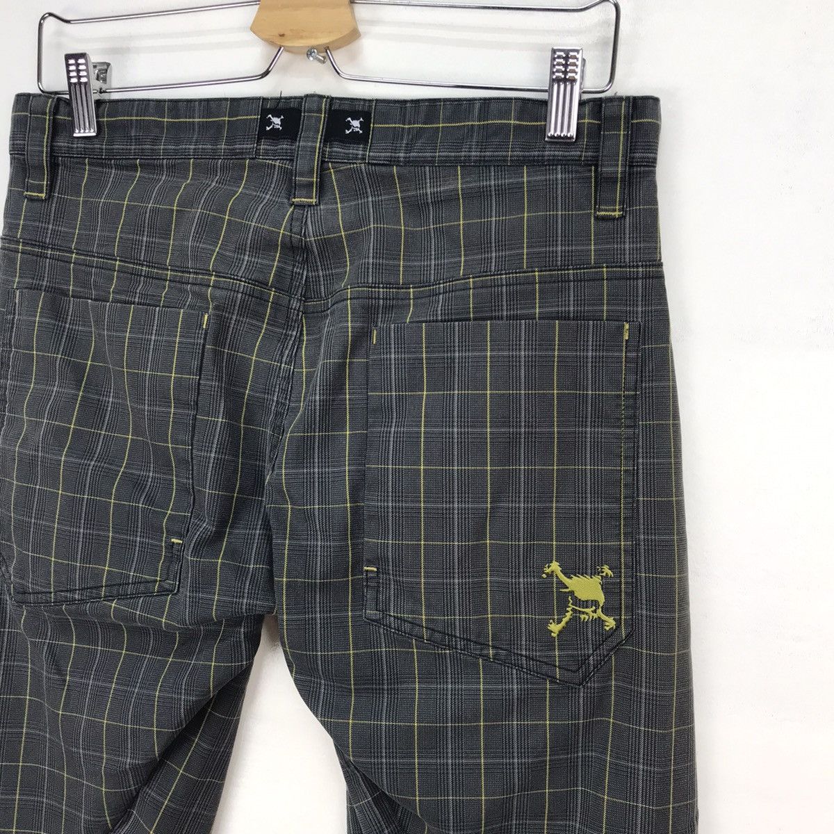 Oakley Oakley hydrolix asymmetrical tartan zipper curved leg pant Size US 29 - 10 Thumbnail