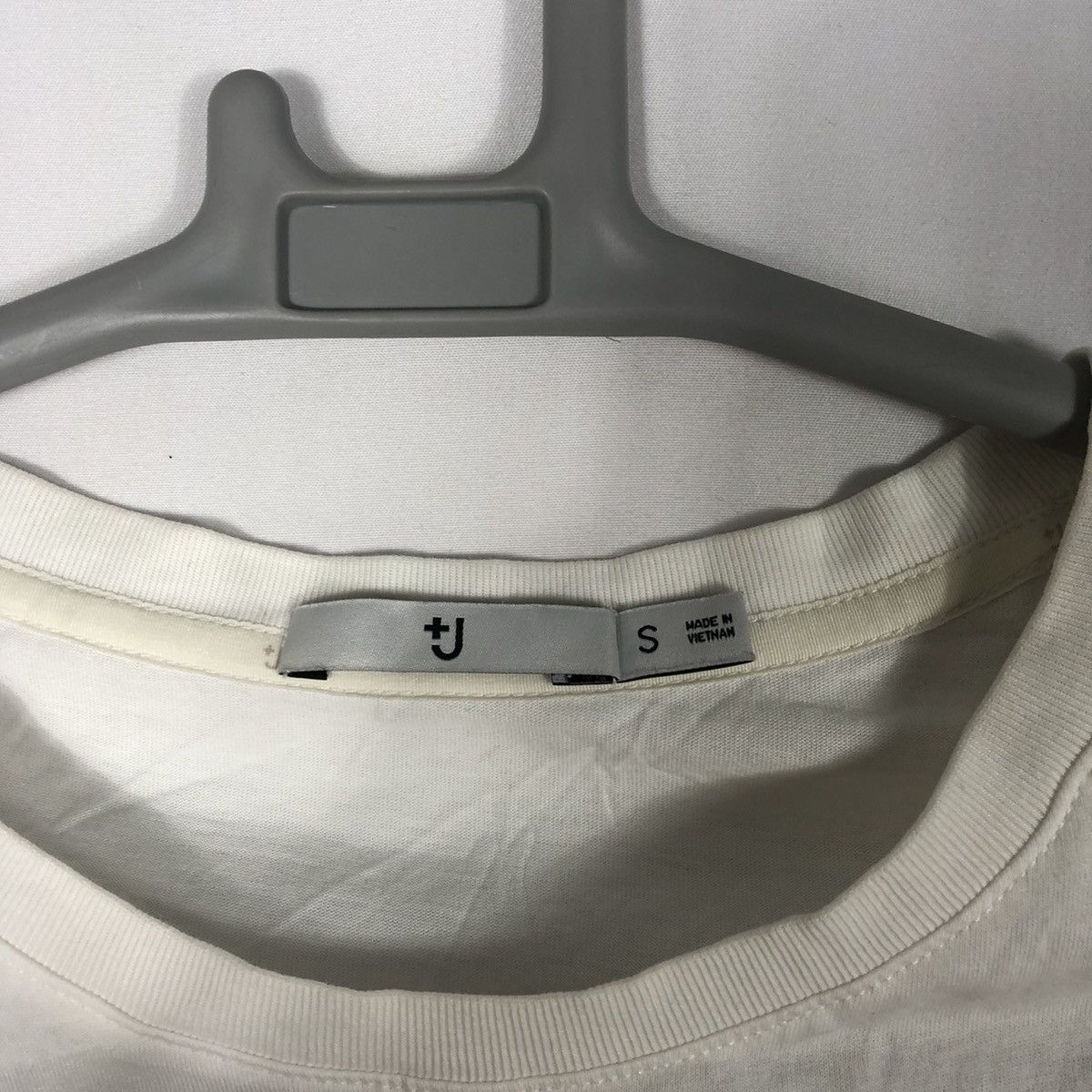 Japanese Brand × Jil Sander × Uniqlo Rare Jil Sander X Uniqlo Collaboration Casual Plain Tee Size US S / EU 44-46 / 1 - 10 Thumbnail