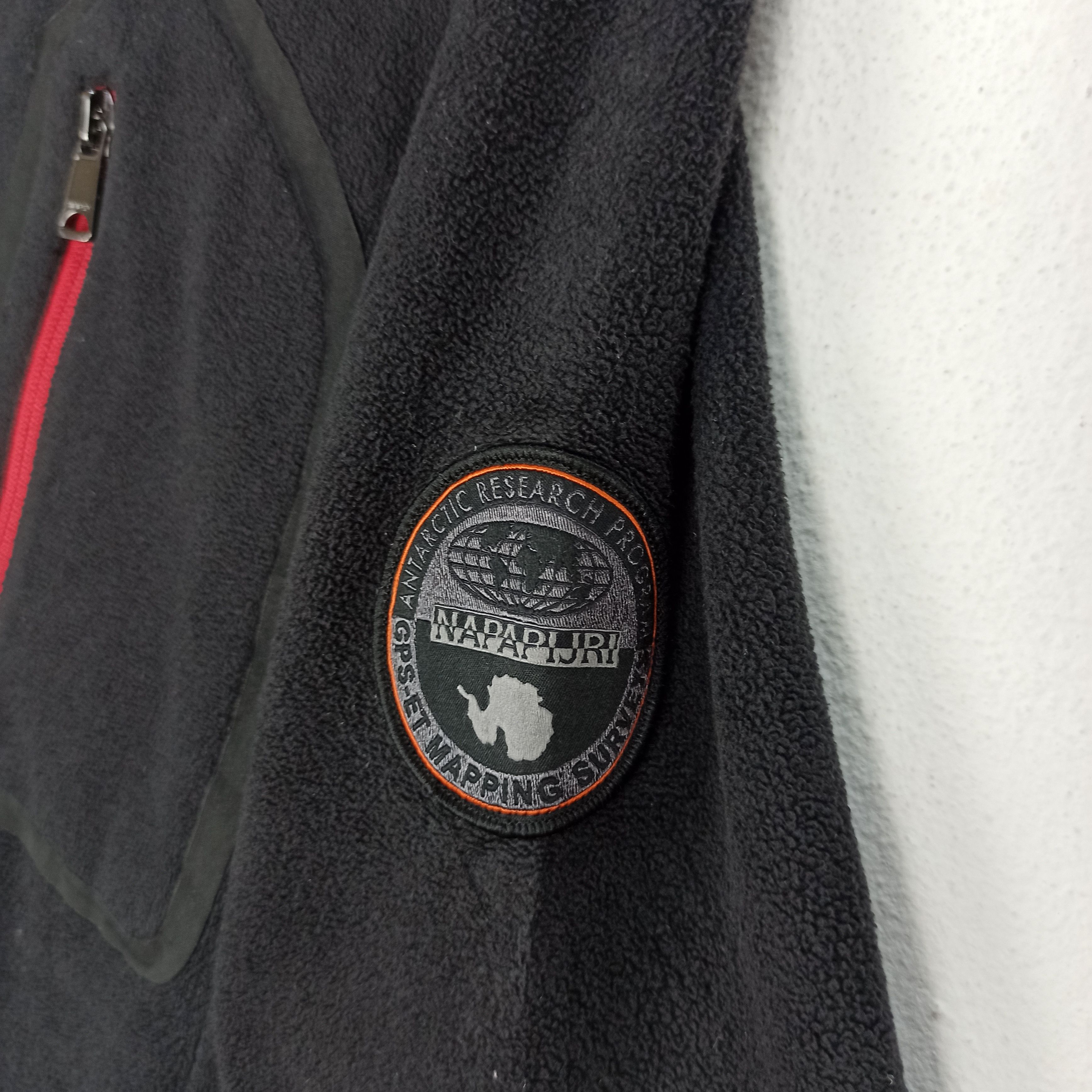 Napapijri Vintage Napapijri Fleece jacket outerwear Size US L / EU 52-54 / 3 - 3 Thumbnail