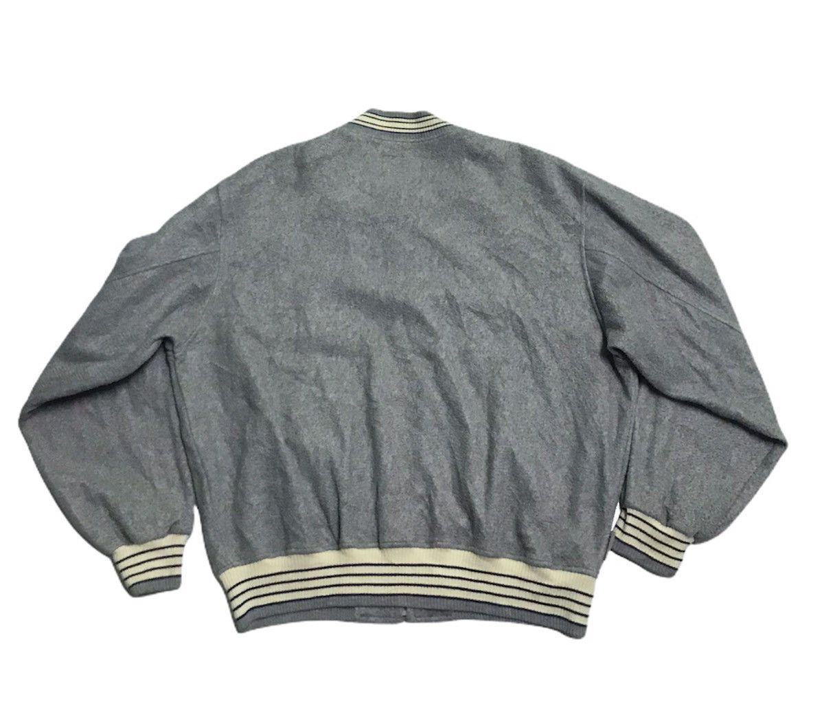 Vintage vintage Bitch skateboard fleece jacket Size US L / EU 52-54 / 3 - 4 Thumbnail