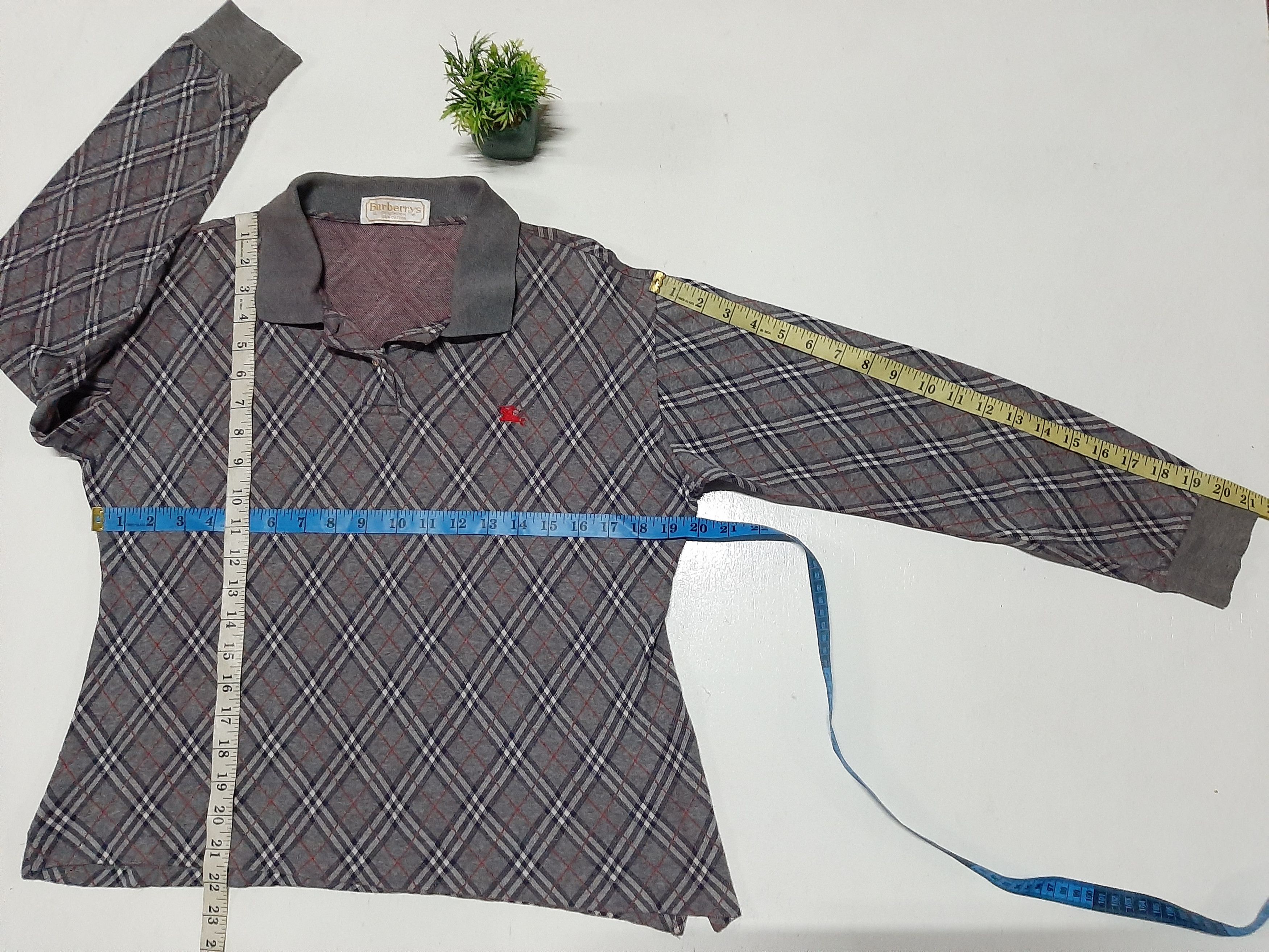 Burberry × Vintage VTG SINGLE STICH BURBERRYS NOVA CHEK LONG SLEEVE FOR GIRLLL Size M / US 6-8 / IT 42-44 - 2 Thumbnail