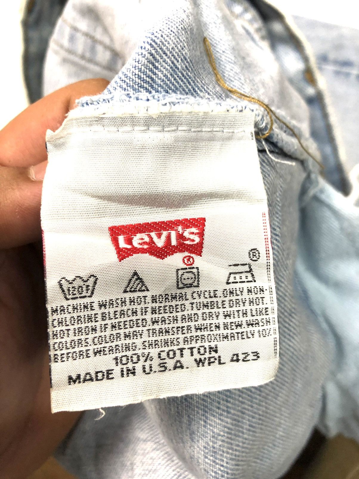 Levi's × Vintage VINTAGE 1993 LEVI’S 501 BLUE WASH DISTRESSED DENIM USA 🇺🇸 Size US 33 - 7 Thumbnail