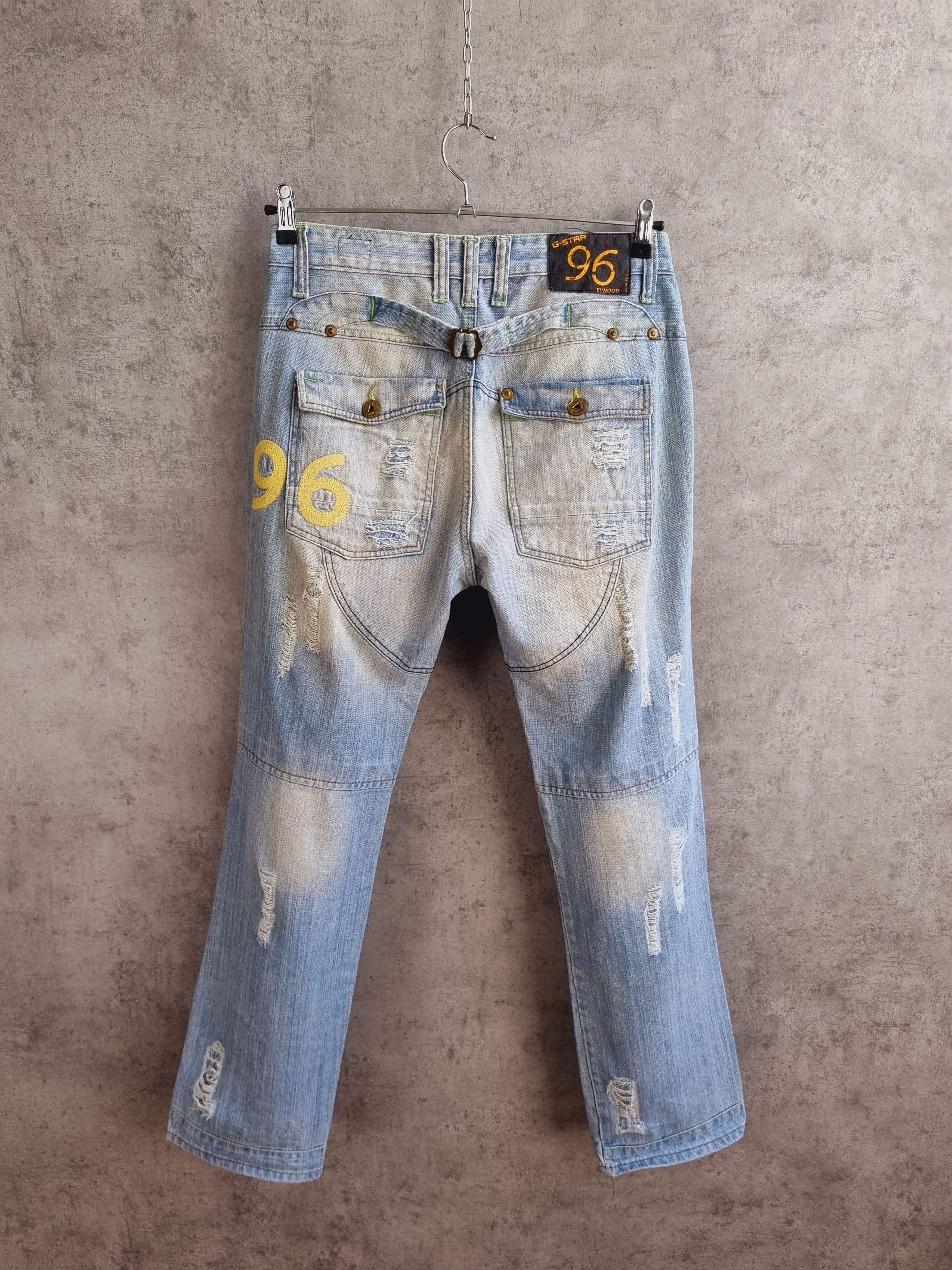 image of G Star Raw x Gstar Ripped Double Knees Gstar Elwood Jeans In Light Blue Color in Light Blue Washed 