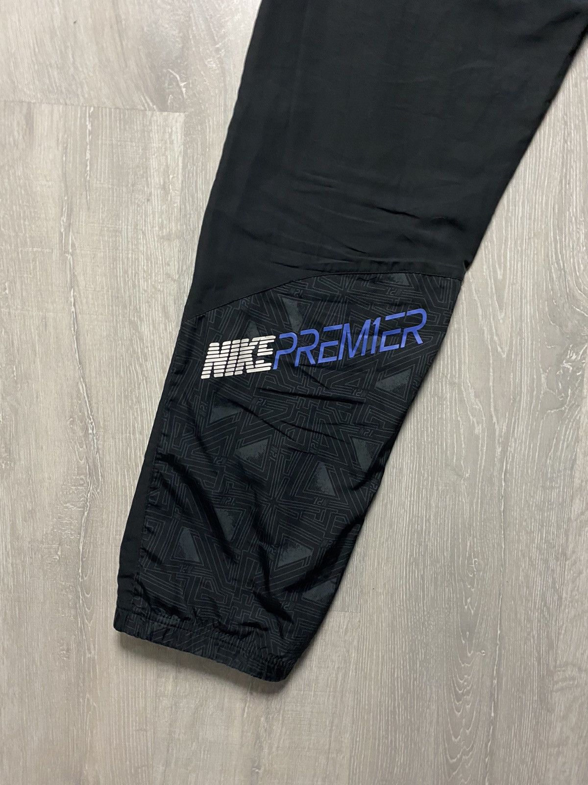 Nike × Vintage Nike Premier vintage black track pants small swoosh 2000s Size US 30 / EU 46 - 8 Thumbnail