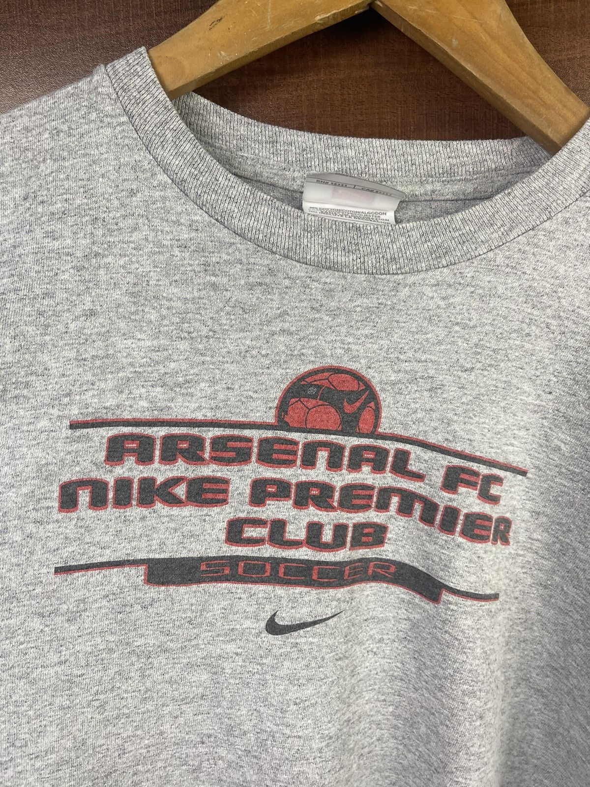 Nike × Vintage Vintage 90s Nike Soccer Arsenal Team back swooh hit Shirt Size US M / EU 48-50 / 2 - 3 Thumbnail