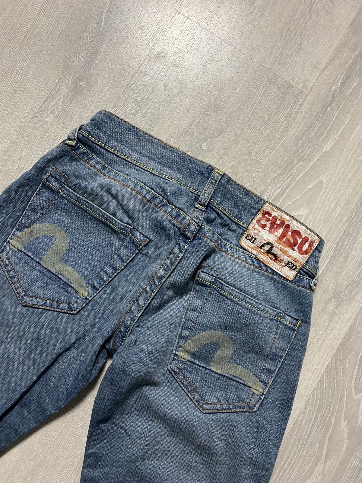Evisu Evisu EU ED vintage blue jeans white seagulls Japan Size 26" / US 2 / IT 38 - 2 Thumbnail