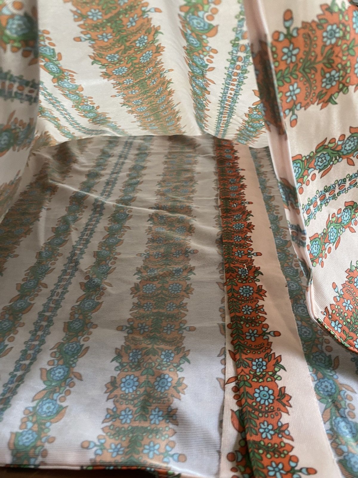 Retrofit Vintage 60’s Jitex Flower All Over Polyester Like Button Up Size US L / EU 52-54 / 3 - 12 Thumbnail