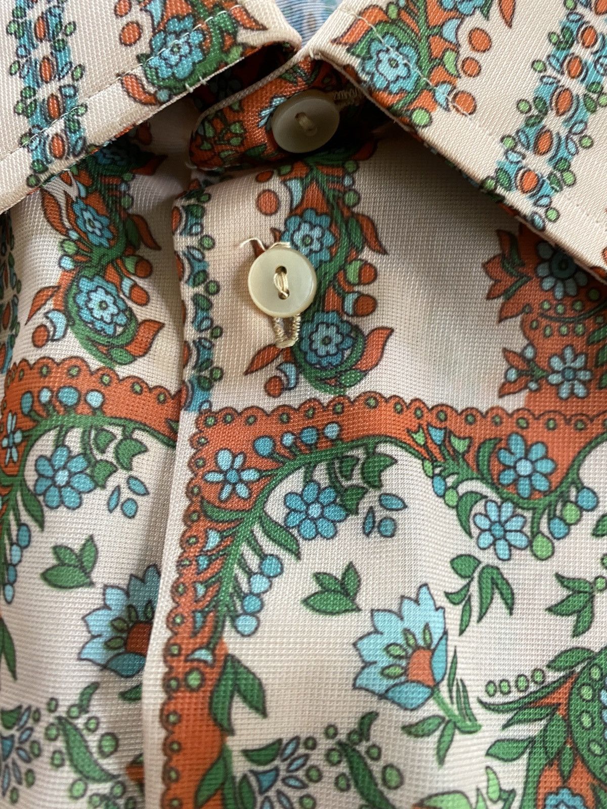 Retrofit Vintage 60’s Jitex Flower All Over Polyester Like Button Up Size US L / EU 52-54 / 3 - 6 Thumbnail