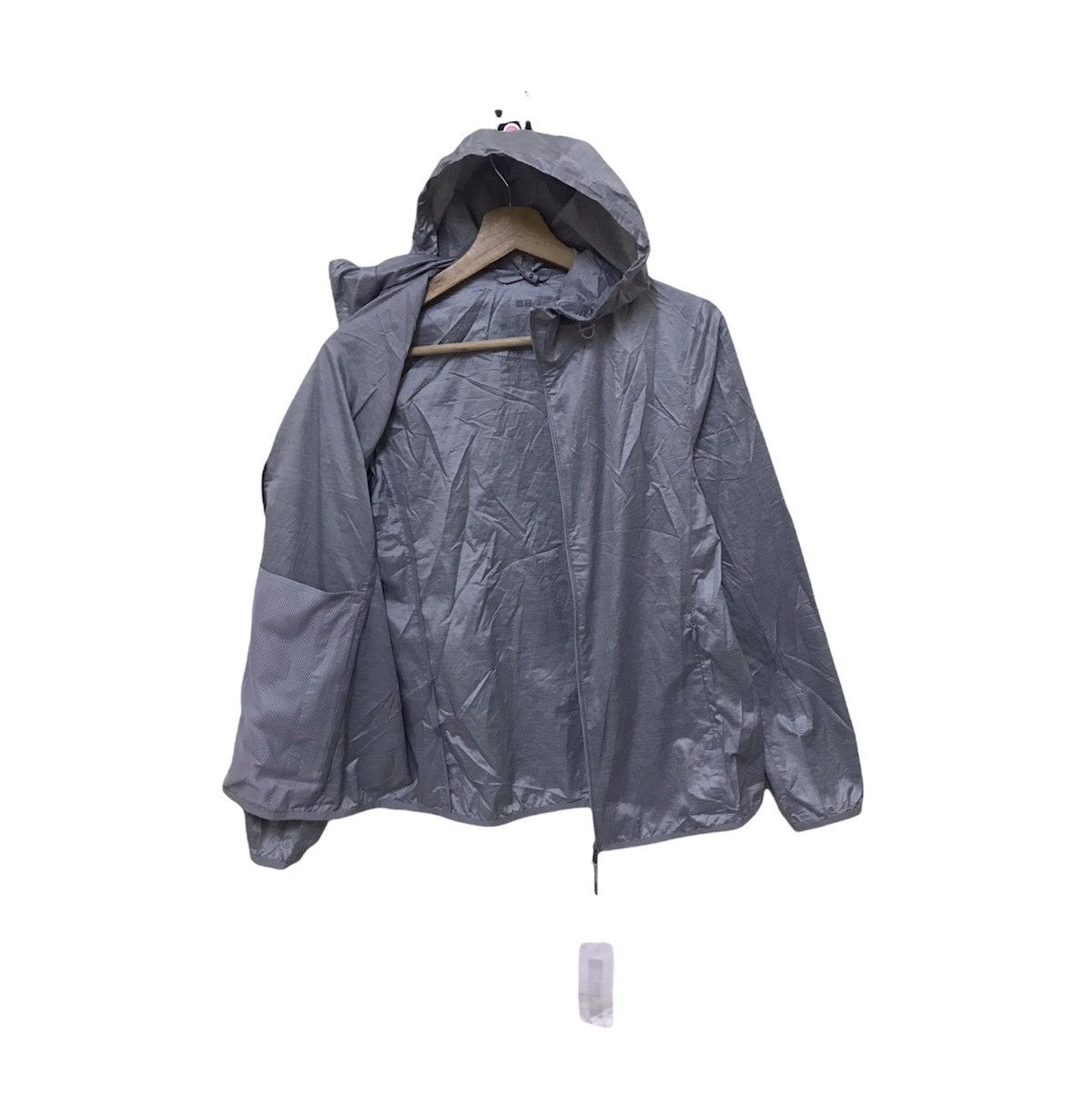 Japanese Brand × Uniqlo Japanese Brand Uniqlo Windbreaker Light Jacket Size US S / EU 44-46 / 1 - 2 Thumbnail