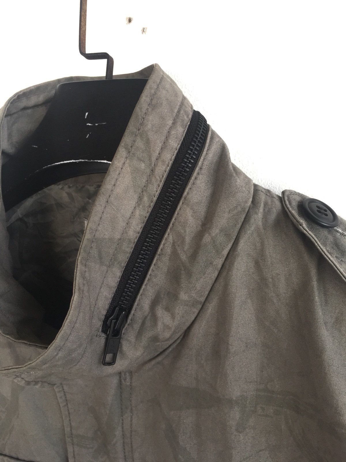Japanese Brand REVOLVER parka all overprint revolver gun diamond pocket Size US M / EU 48-50 / 2 - 3 Thumbnail