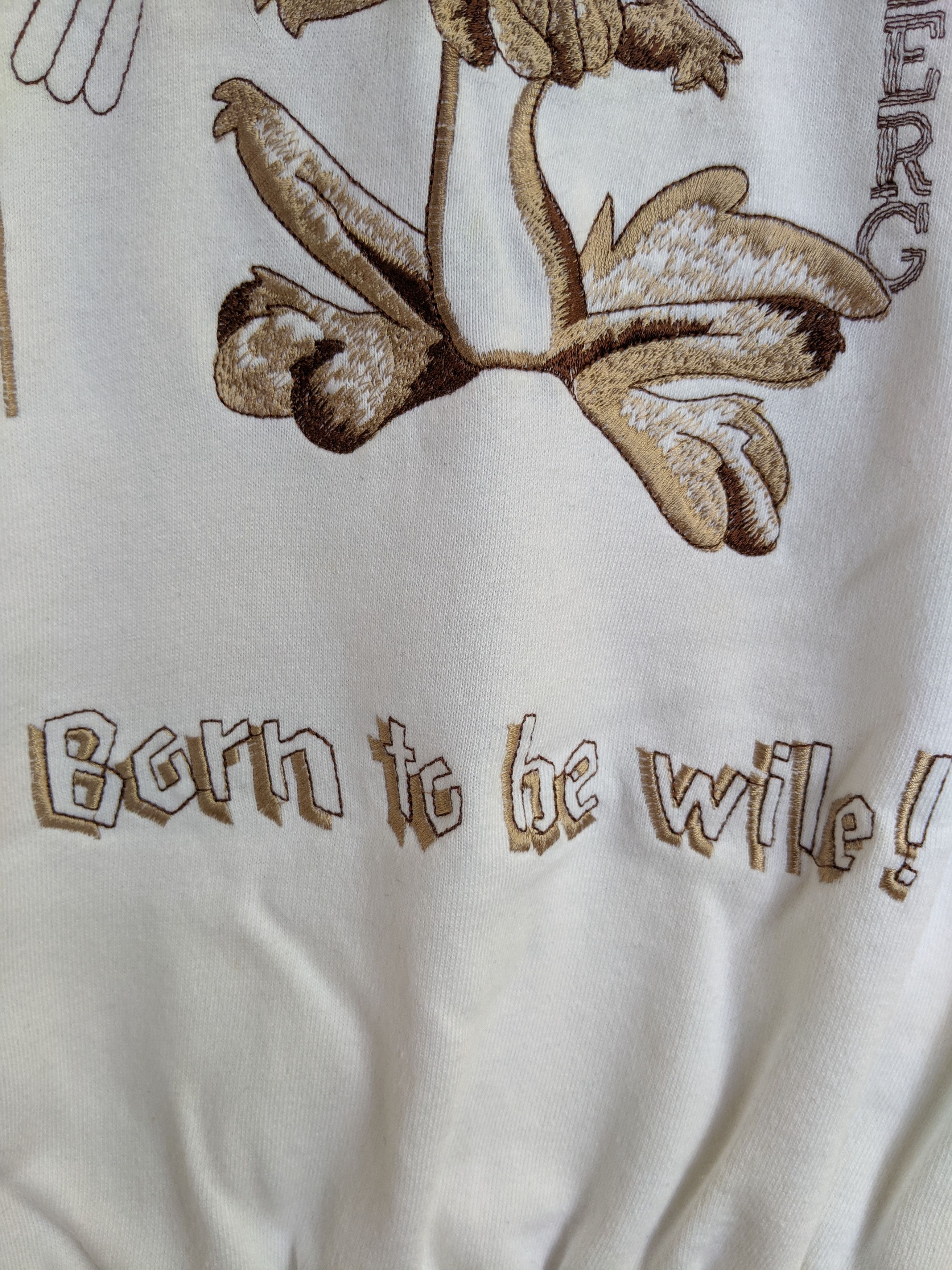 Iceberg Vintage Iceberg Wile E. Coyote Born To Be Wile Sweatshirt Size US M / EU 48-50 / 2 - 5 Thumbnail