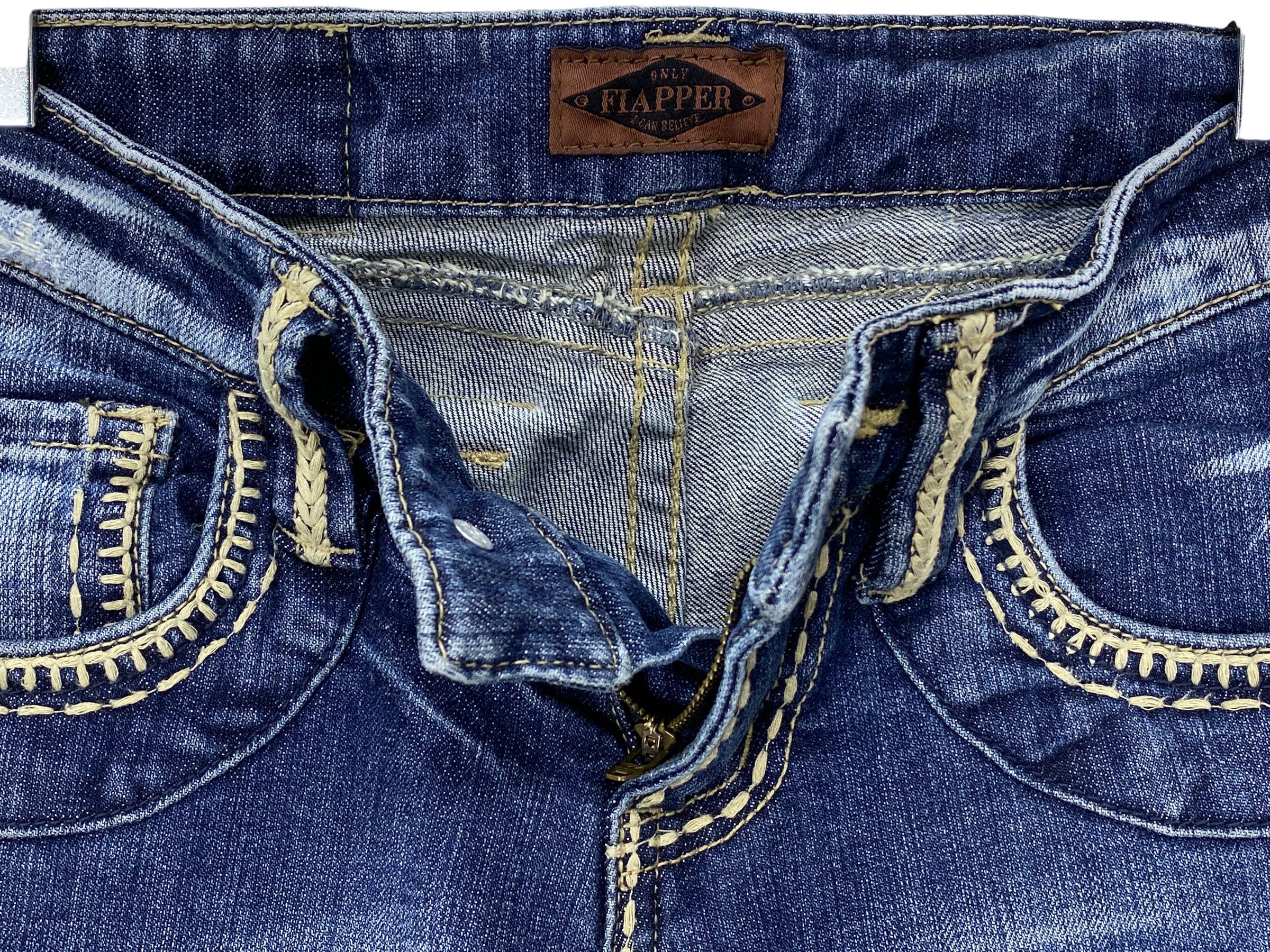 Japanese Brand Japanese Flare Denim Jeans - Bootcut Grunge Punk Vintage Size 28" / US 6 / IT 42 - 4 Thumbnail